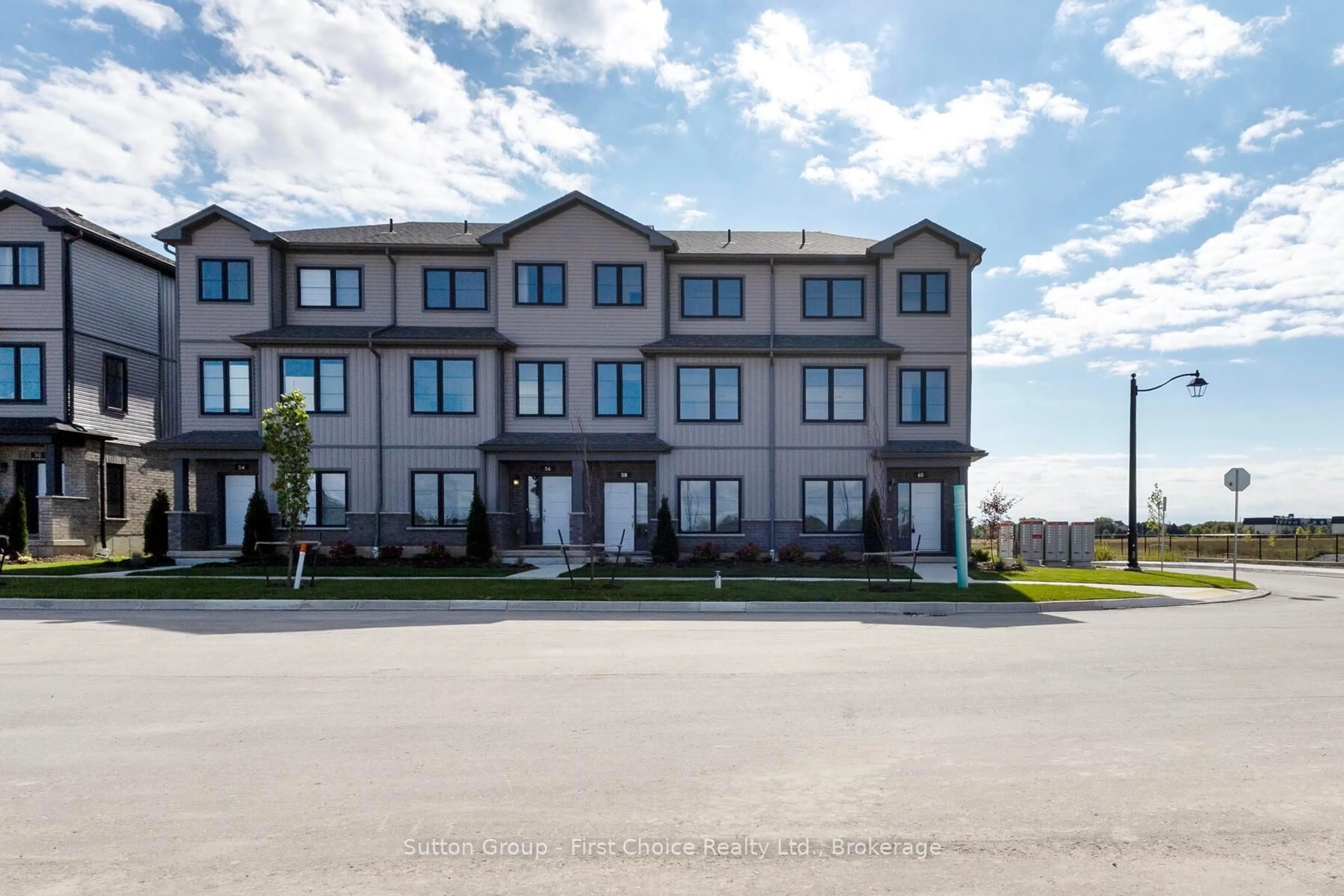 A pic from outside/outdoor area/front of a property/back of a property/a pic from drone, unknown for 60 Balladry Blvd, Stratford Ontario N5A 6S6
