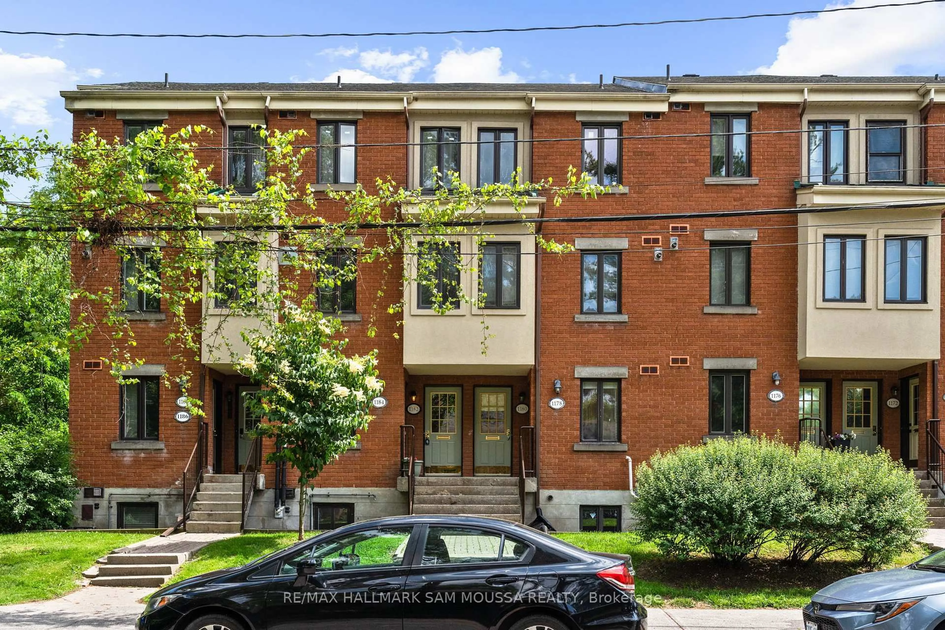 Home with brick exterior material, street for 1178 Blasdell Ave, Ottawa Ontario K1K 4H5