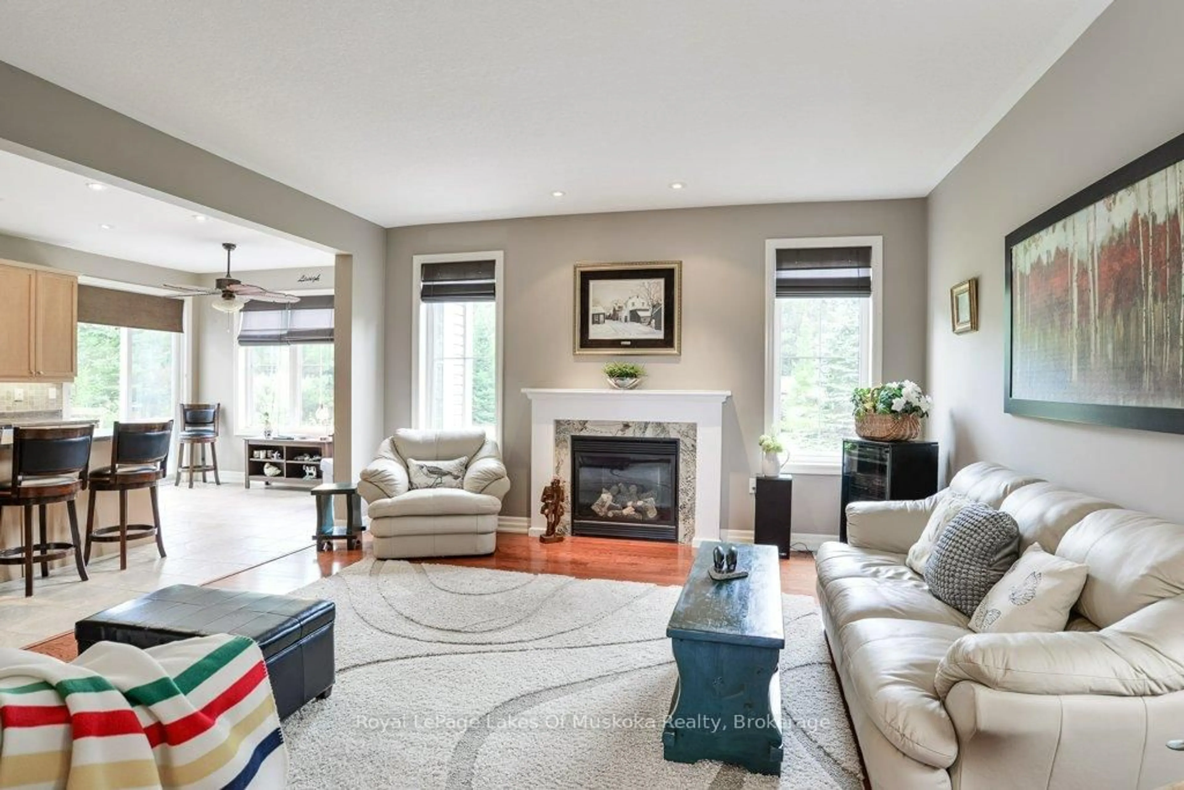 Living room with furniture, unknown for 12 Pheasant Ru, Bracebridge Ontario P1L 0A9