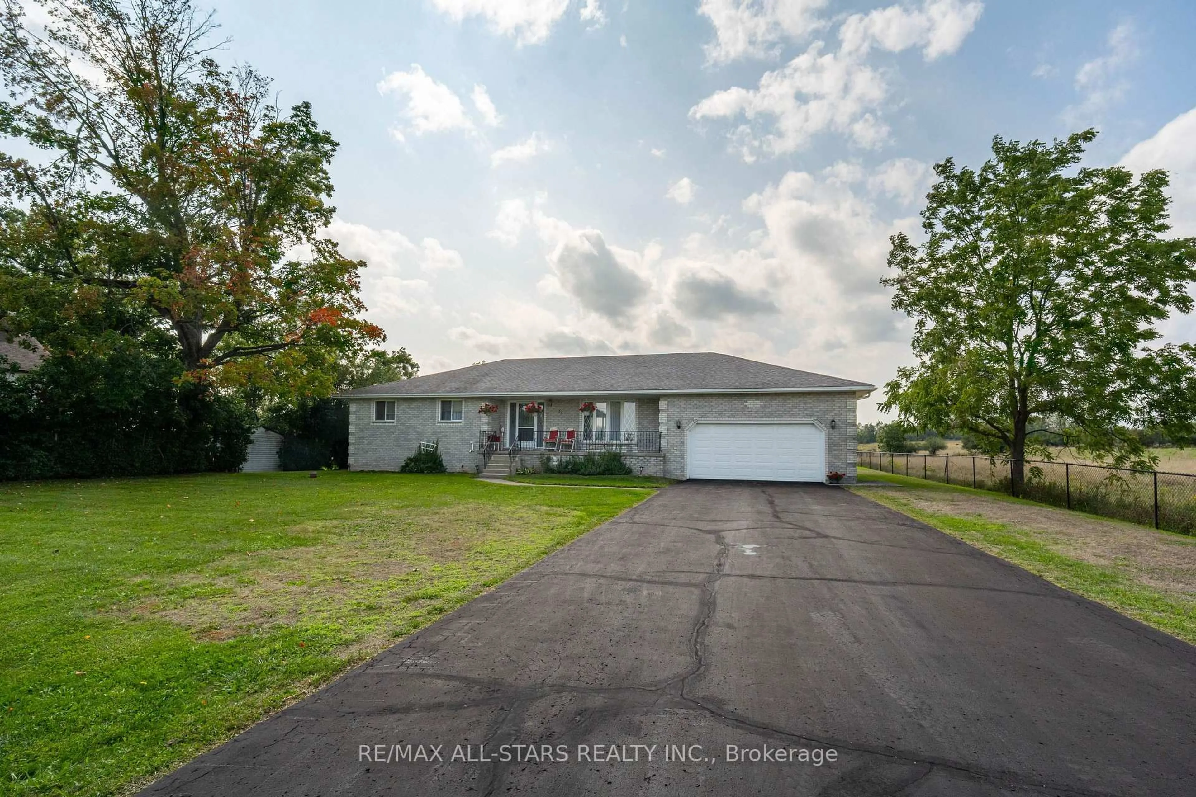 A pic from outside/outdoor area/front of a property/back of a property/a pic from drone, street for 55 Sturgeon St, Kawartha Lakes Ontario K0L 2W0