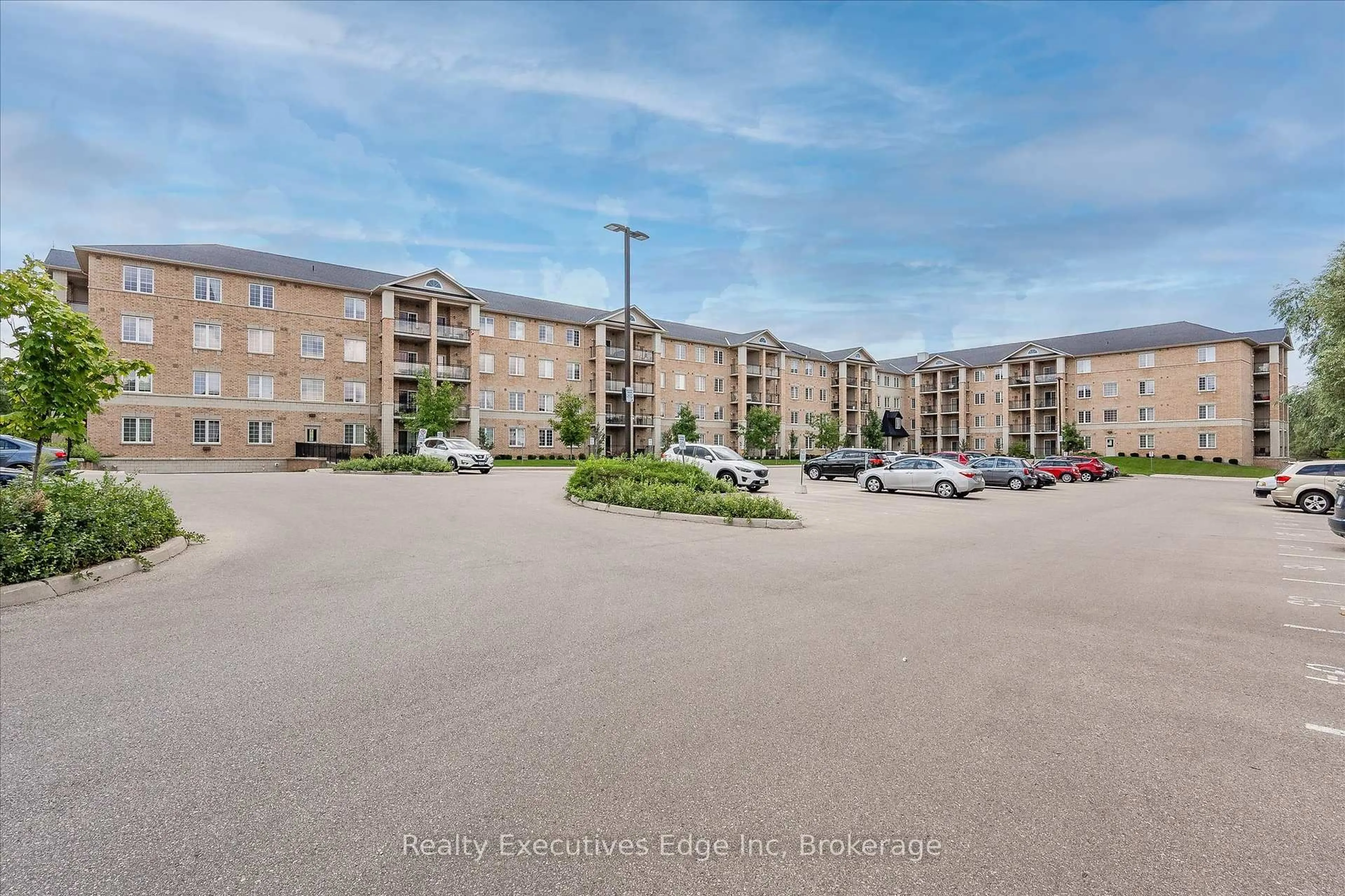 A pic from outside/outdoor area/front of a property/back of a property/a pic from drone, street for 1077 Gordon St #323, Guelph Ontario N1G 0E3