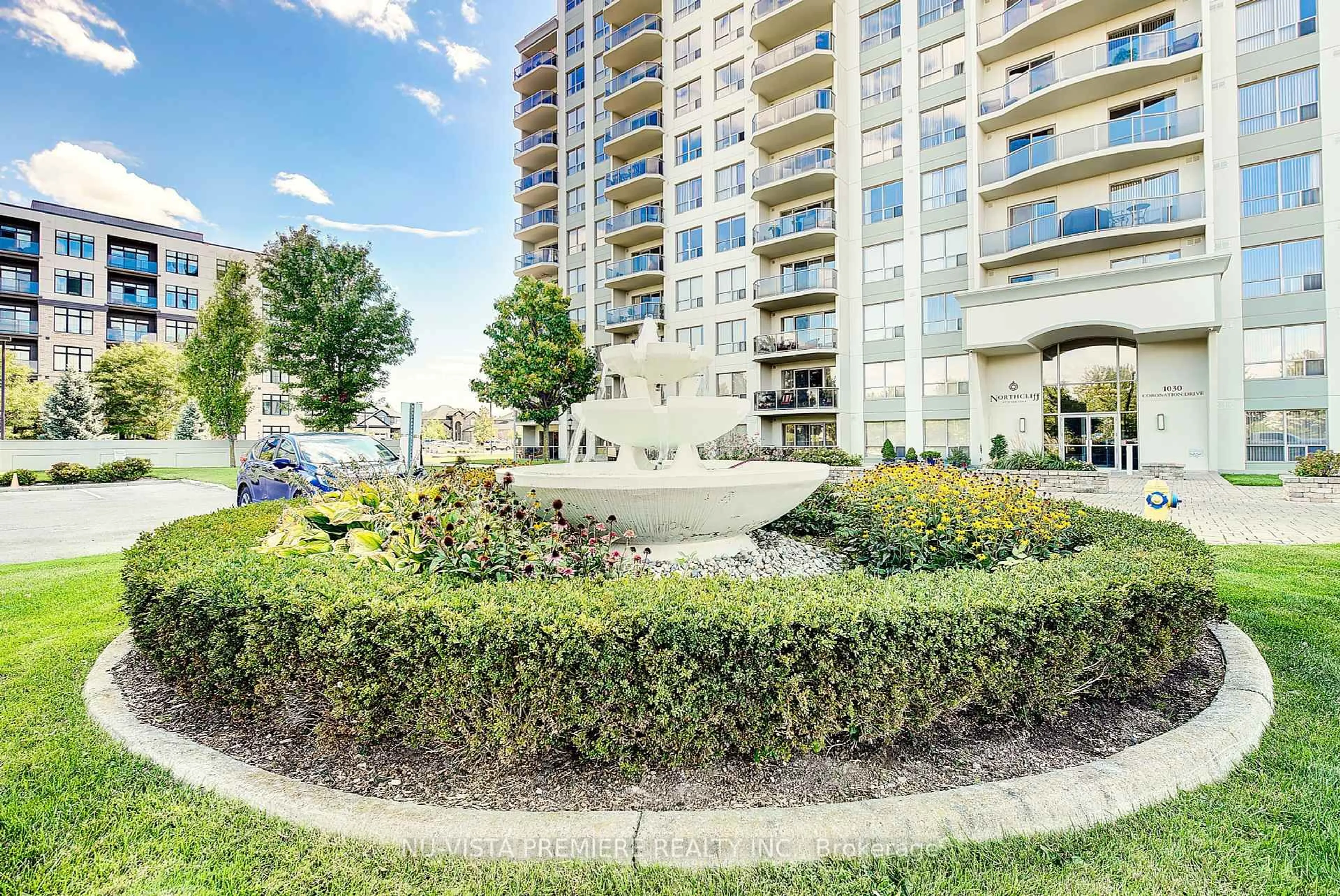 Patio, unknown for 1030 Coronation Dr #406, London North Ontario N6G 0G5
