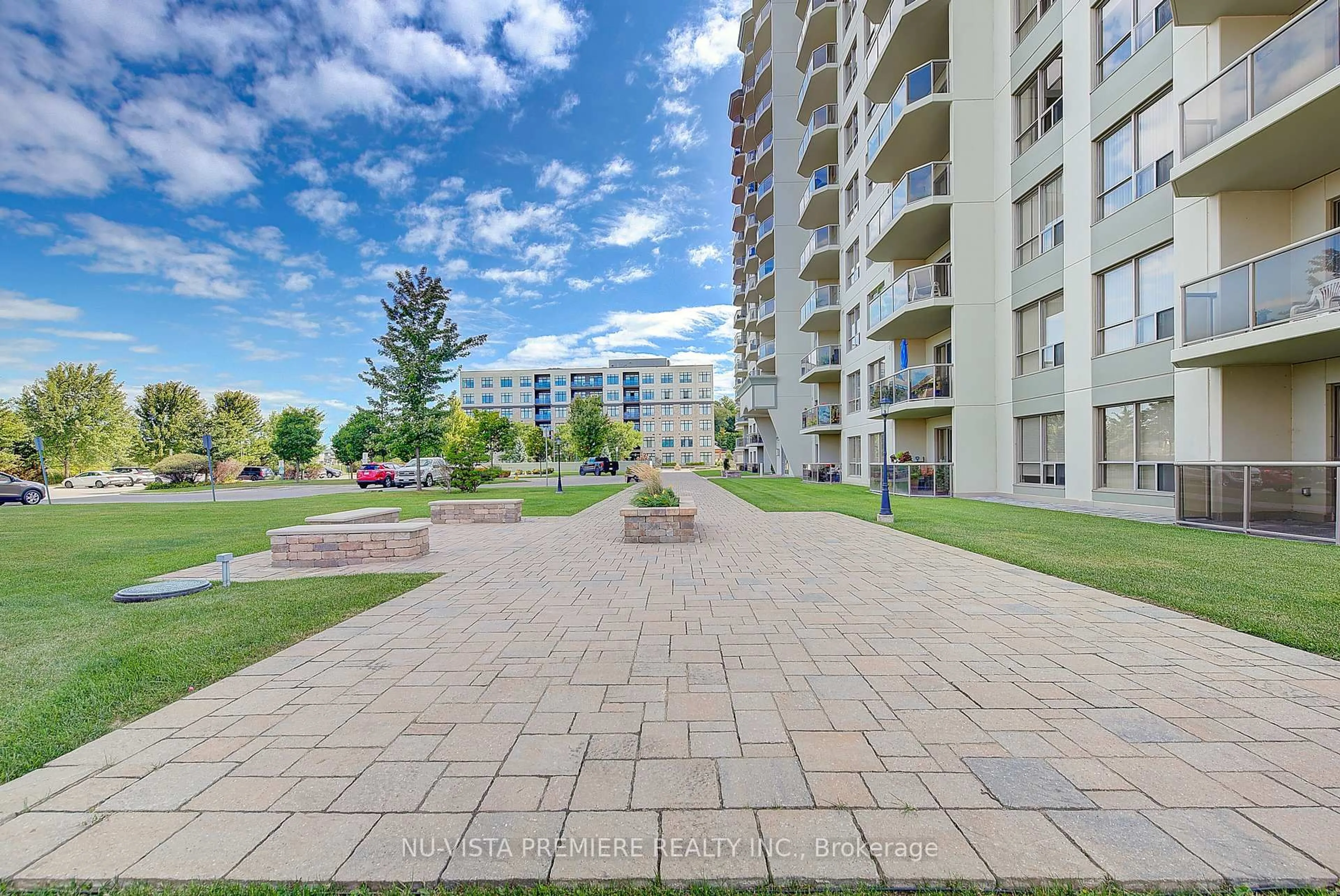 Patio, unknown for 1030 Coronation Dr #406, London North Ontario N6G 0G5