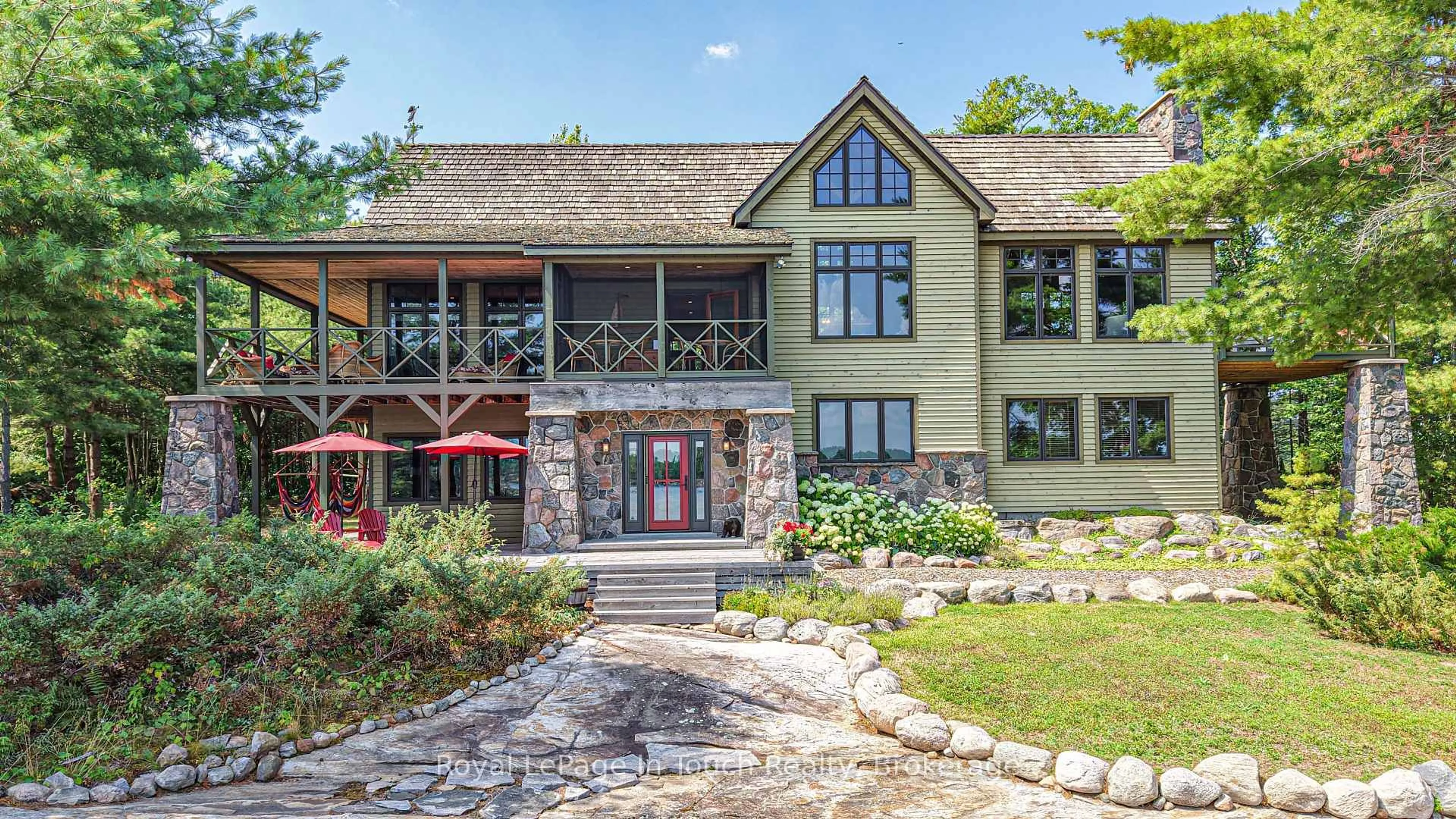 Home with brick exterior material, water/lake/river/ocean view for 4 Is 2075 Arthur Island, Georgian Bay, Georgian Bay Ontario P0E 1E0