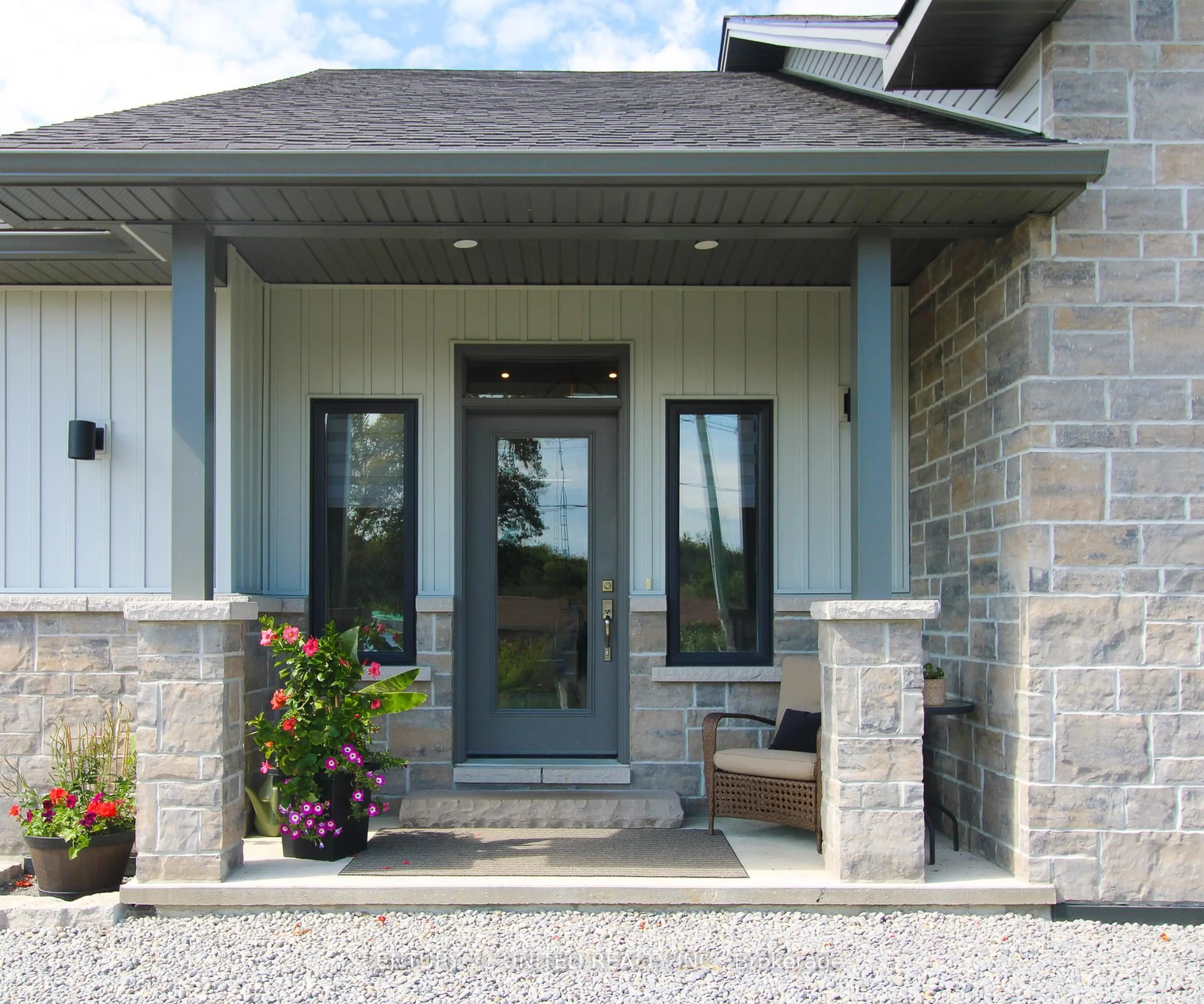 Indoor entryway for 6690 County Road 50, Trent Hills Ontario K0L 1L0