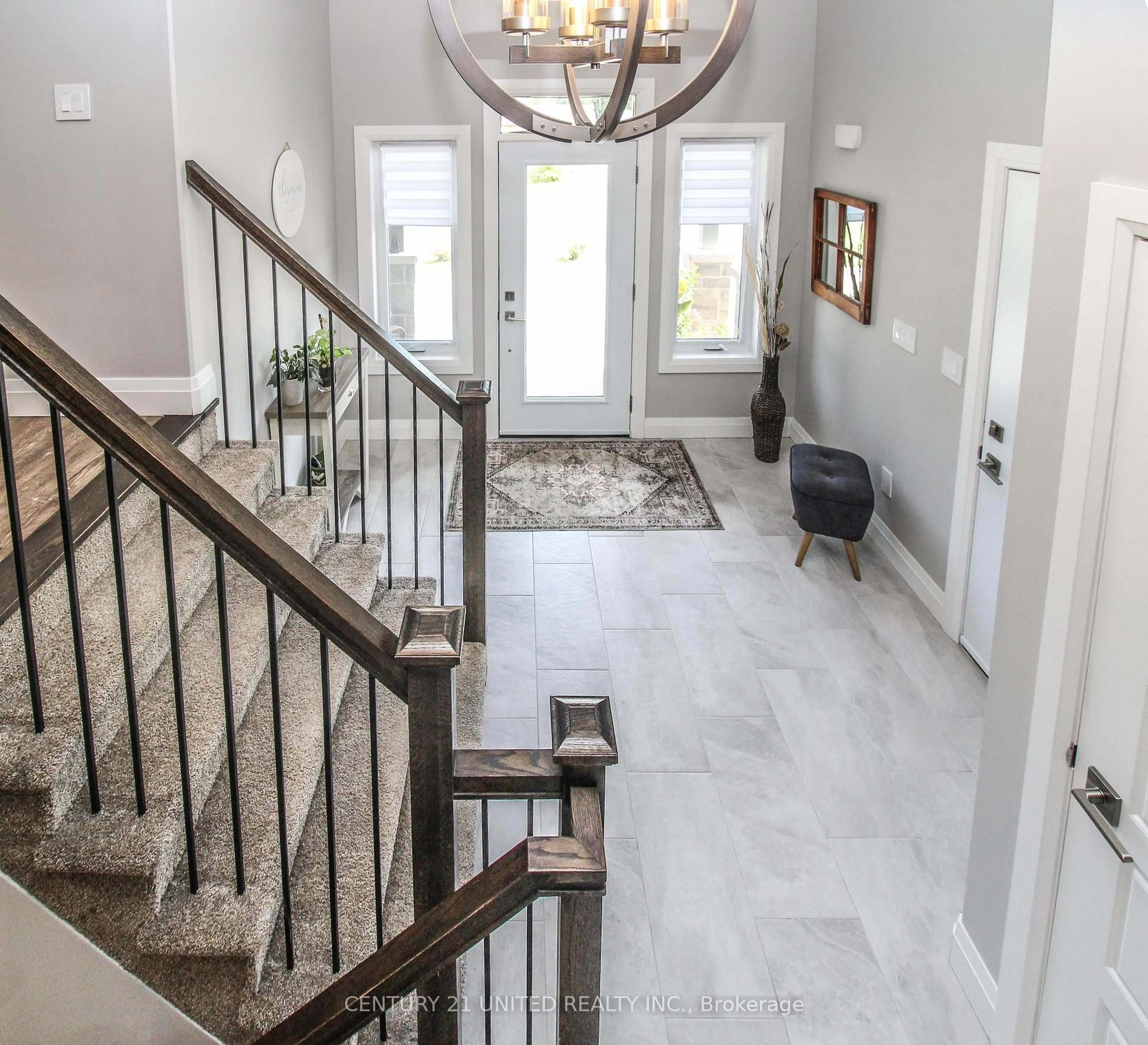 Indoor entryway for 6690 County Road 50, Trent Hills Ontario K0L 1L0