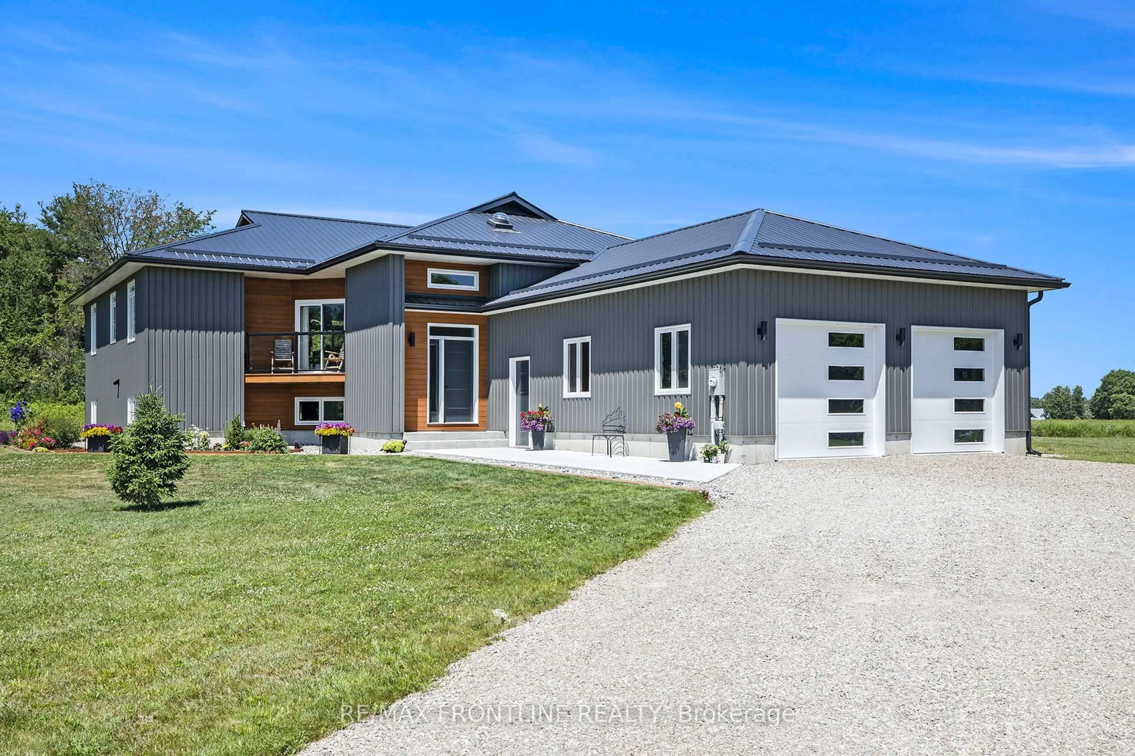 Home with brick exterior material, unknown for 462 Althorpe Rd, Perth Ontario K7H 3C5