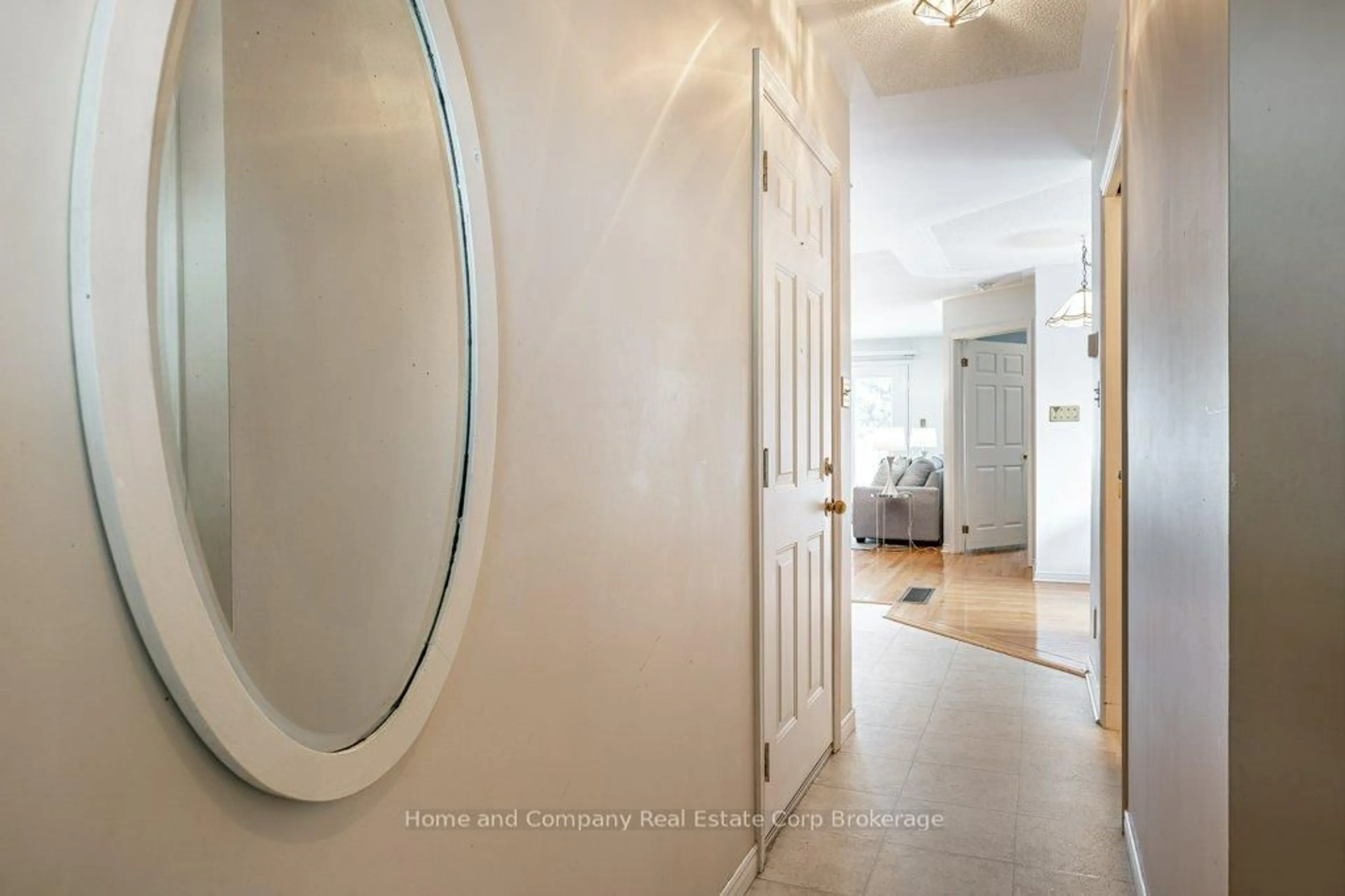 Indoor entryway for 300 John St #61, Stratford Ontario N5A 7V5