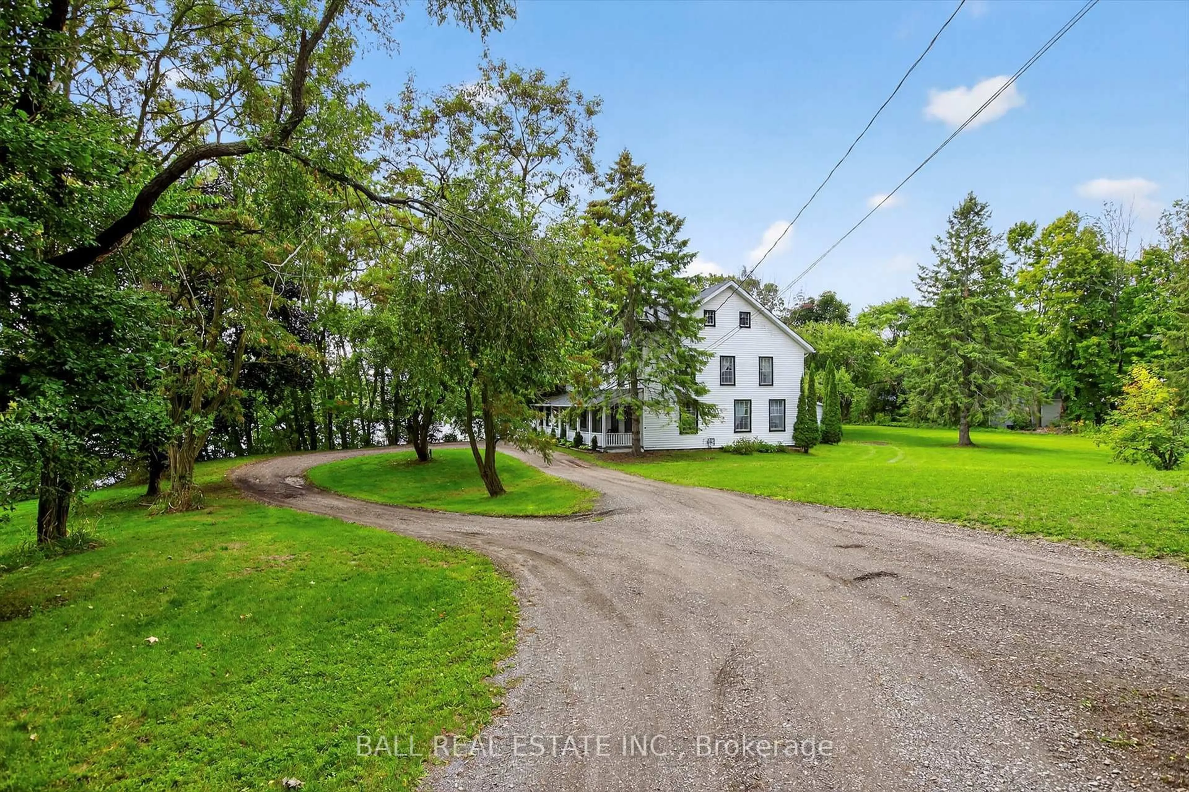 A pic from outside/outdoor area/front of a property/back of a property/a pic from drone, unknown for 130 Front St, Trent Hills Ontario K0L 1Y0