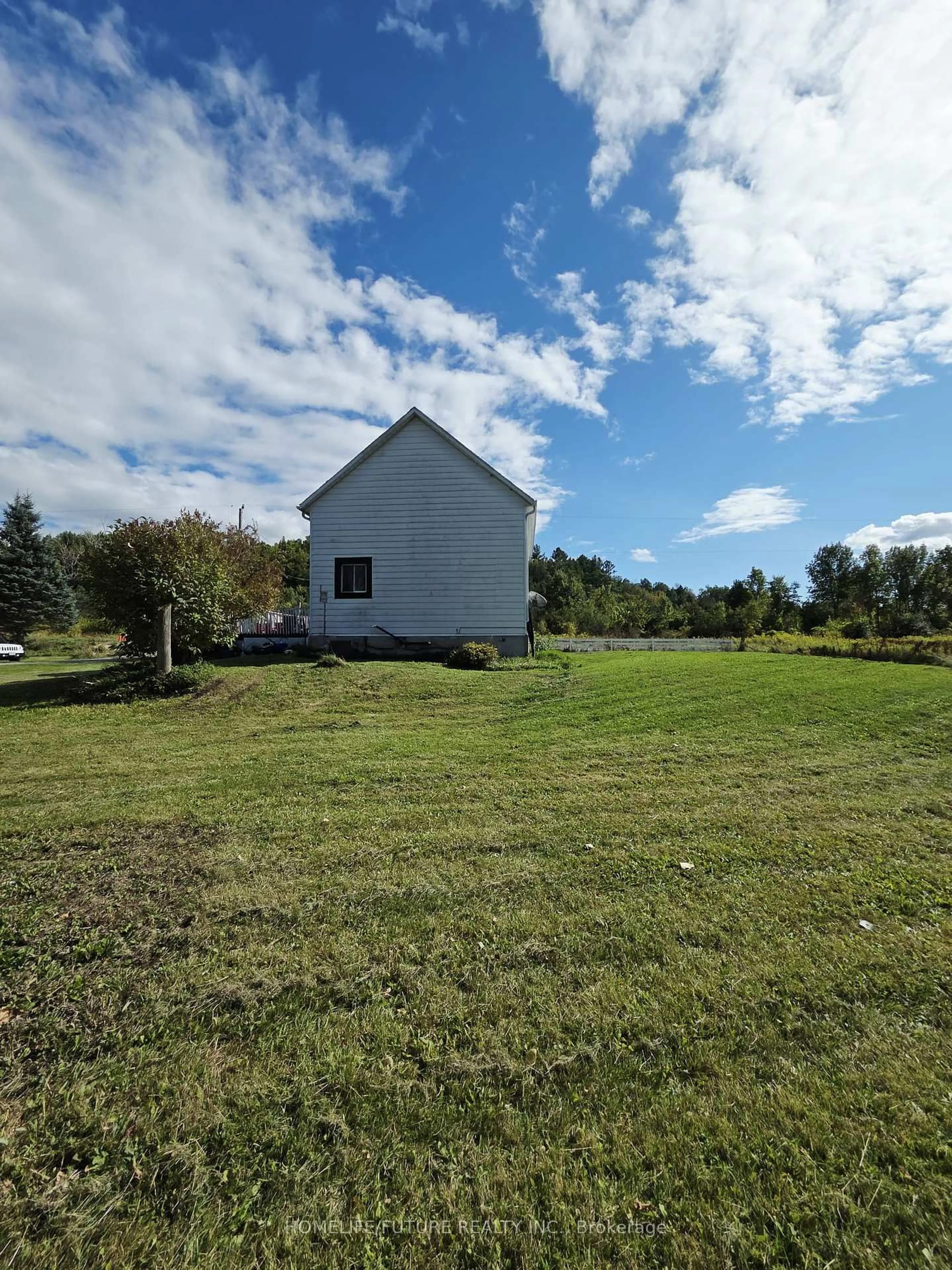 A pic from outside/outdoor area/front of a property/back of a property/a pic from drone, water/lake/river/ocean view for 13984 County 29 Rd, Trent Hills Ontario K0K 3K0