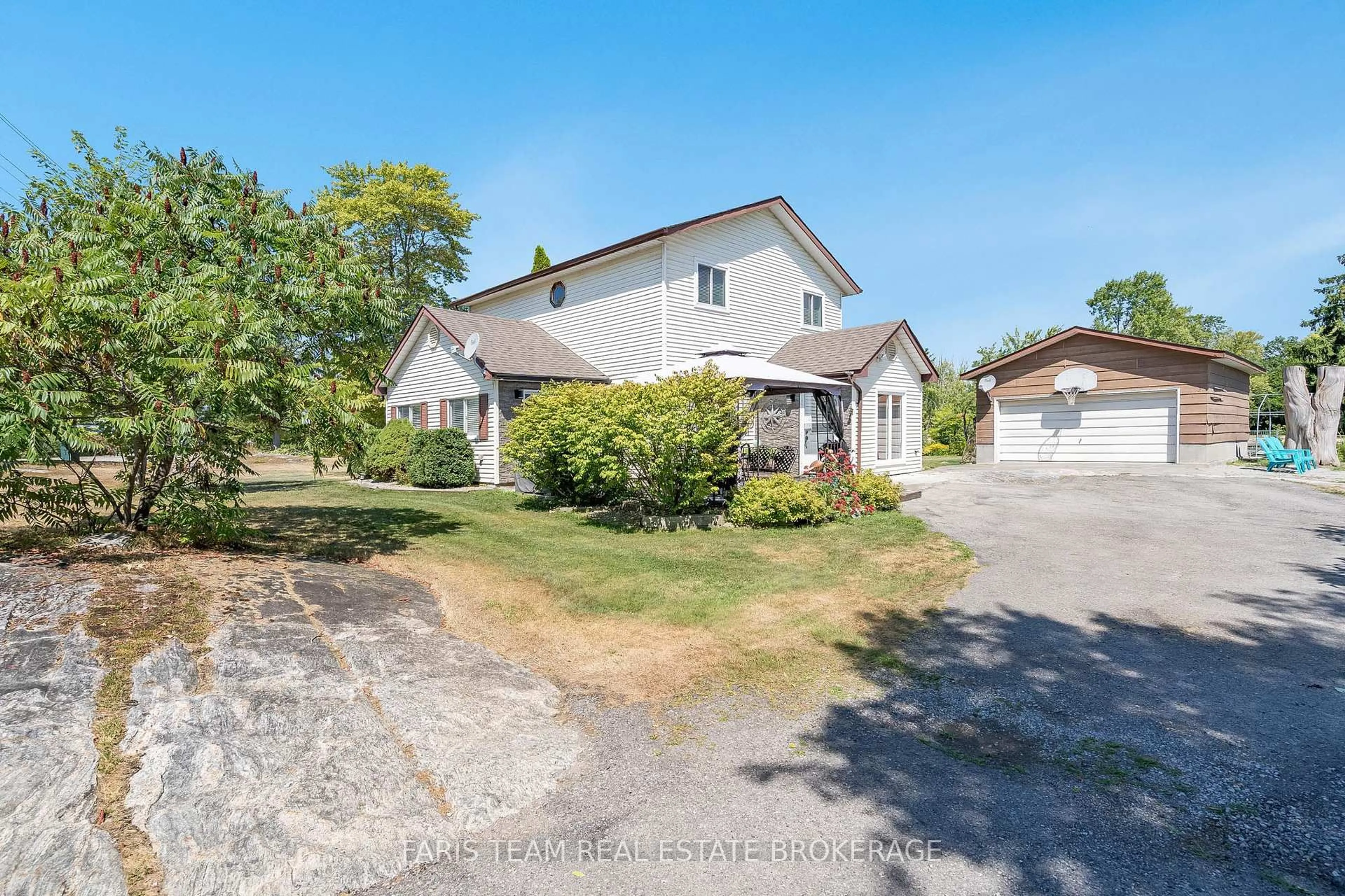A pic from outside/outdoor area/front of a property/back of a property/a pic from drone, street for 57 Port Severn Rd, Georgian Bay Ontario L0K 1S0