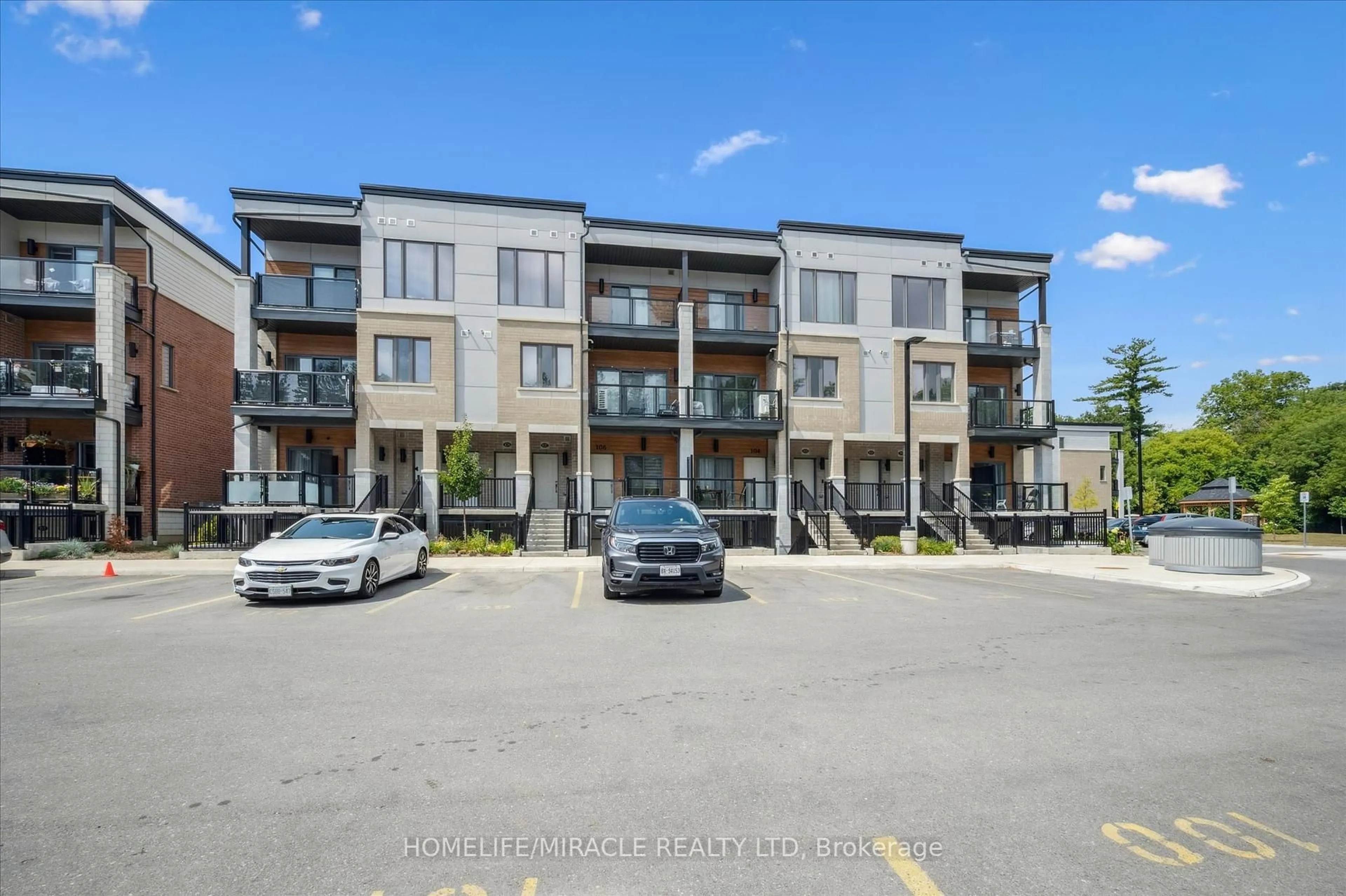 A pic from outside/outdoor area/front of a property/back of a property/a pic from drone, street for 25 Isherwood Ave #G-108, Cambridge Ontario N1R 0E2