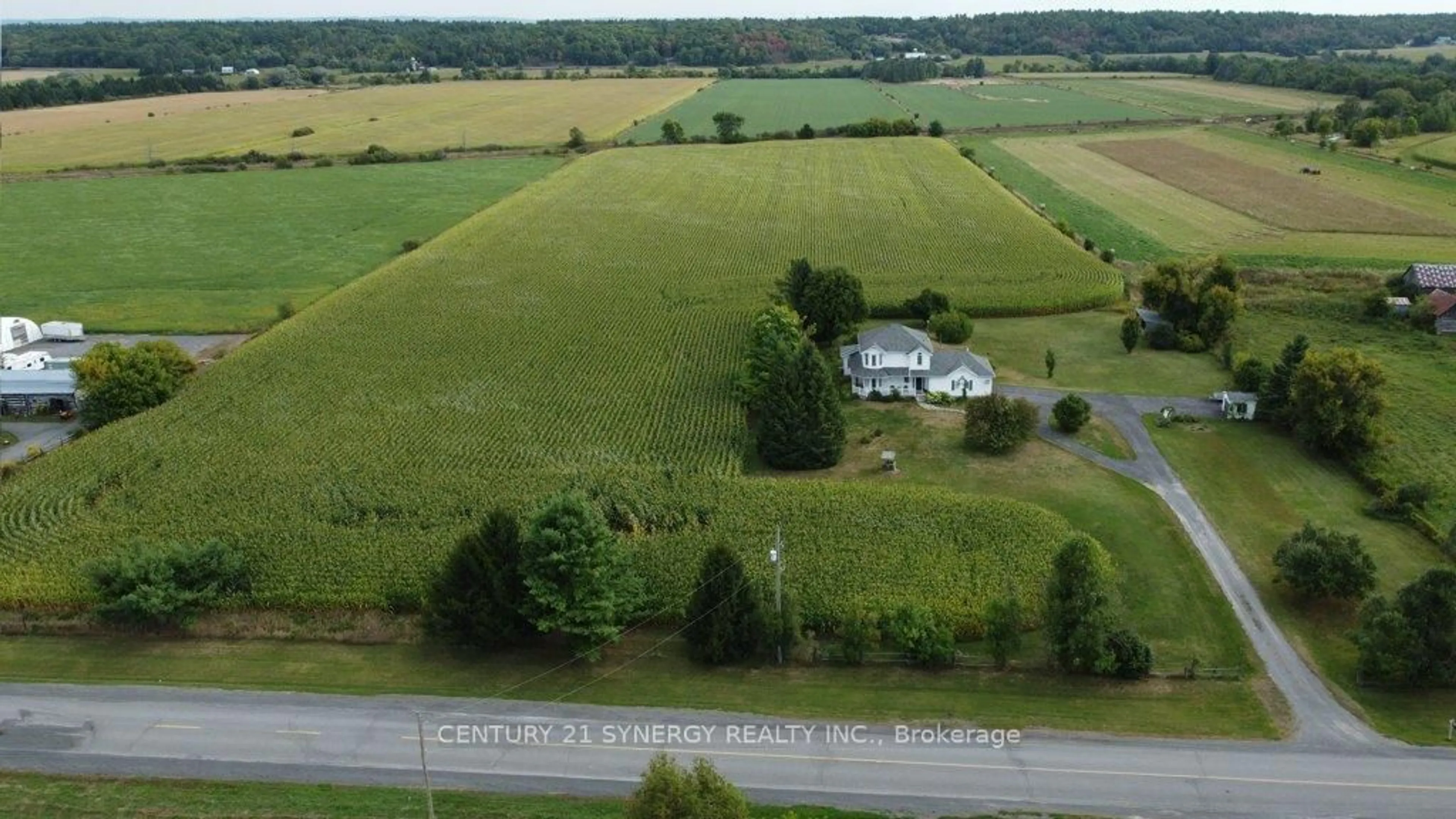 A pic from outside/outdoor area/front of a property/back of a property/a pic from drone, unknown for 2502 Diamondview Rd, Carp Ontario K0A 1L0