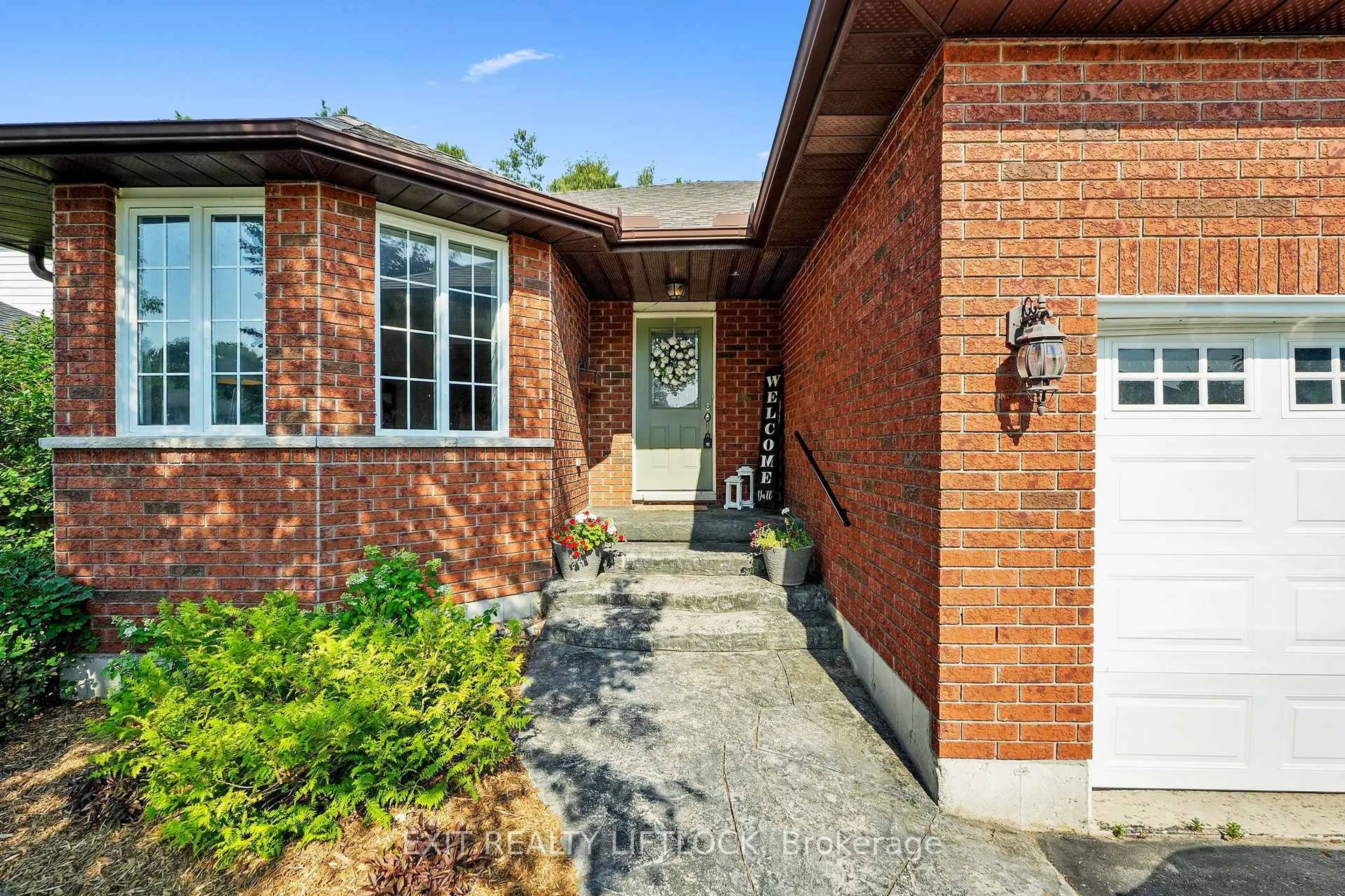 Home with brick exterior material, street for 1373 Hetherington Dr, Peterborough Ontario K9L 1Z5