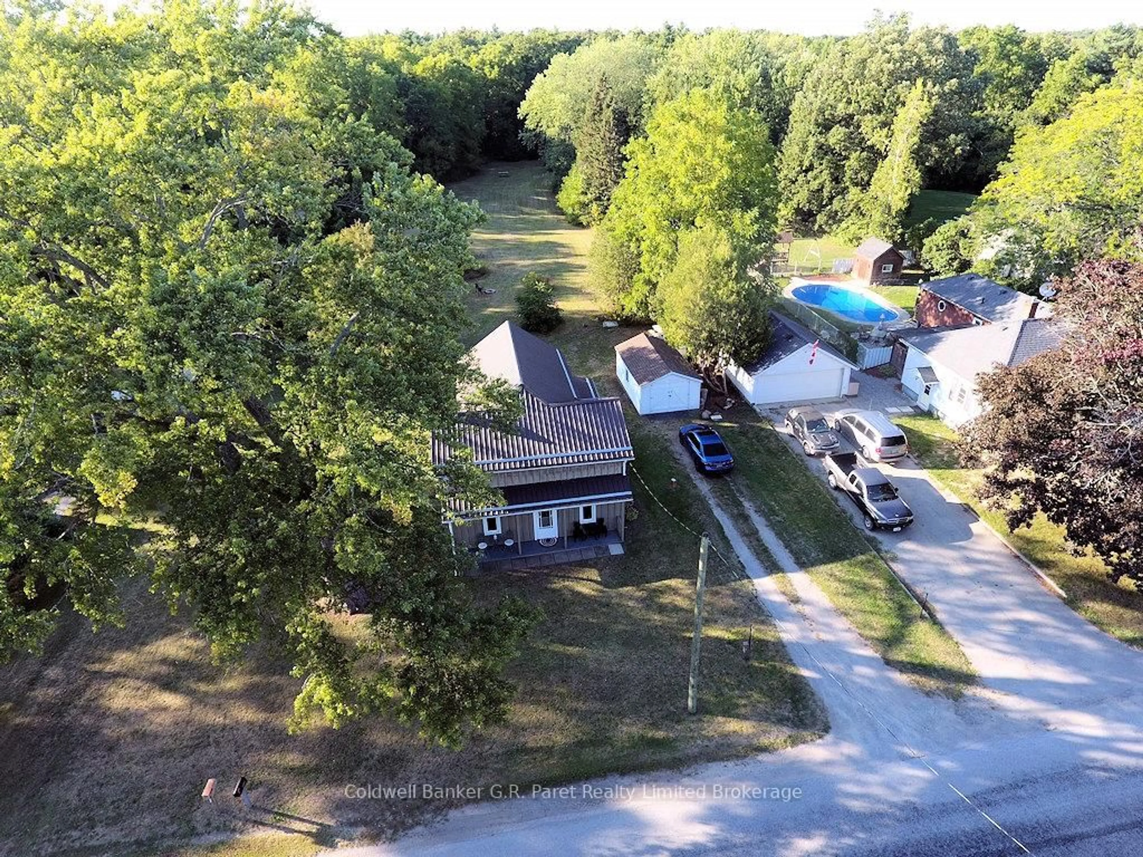A pic from outside/outdoor area/front of a property/back of a property/a pic from drone, unknown for 455 Charlotteville 1 Rd, Norfolk Ontario N0E 1P0