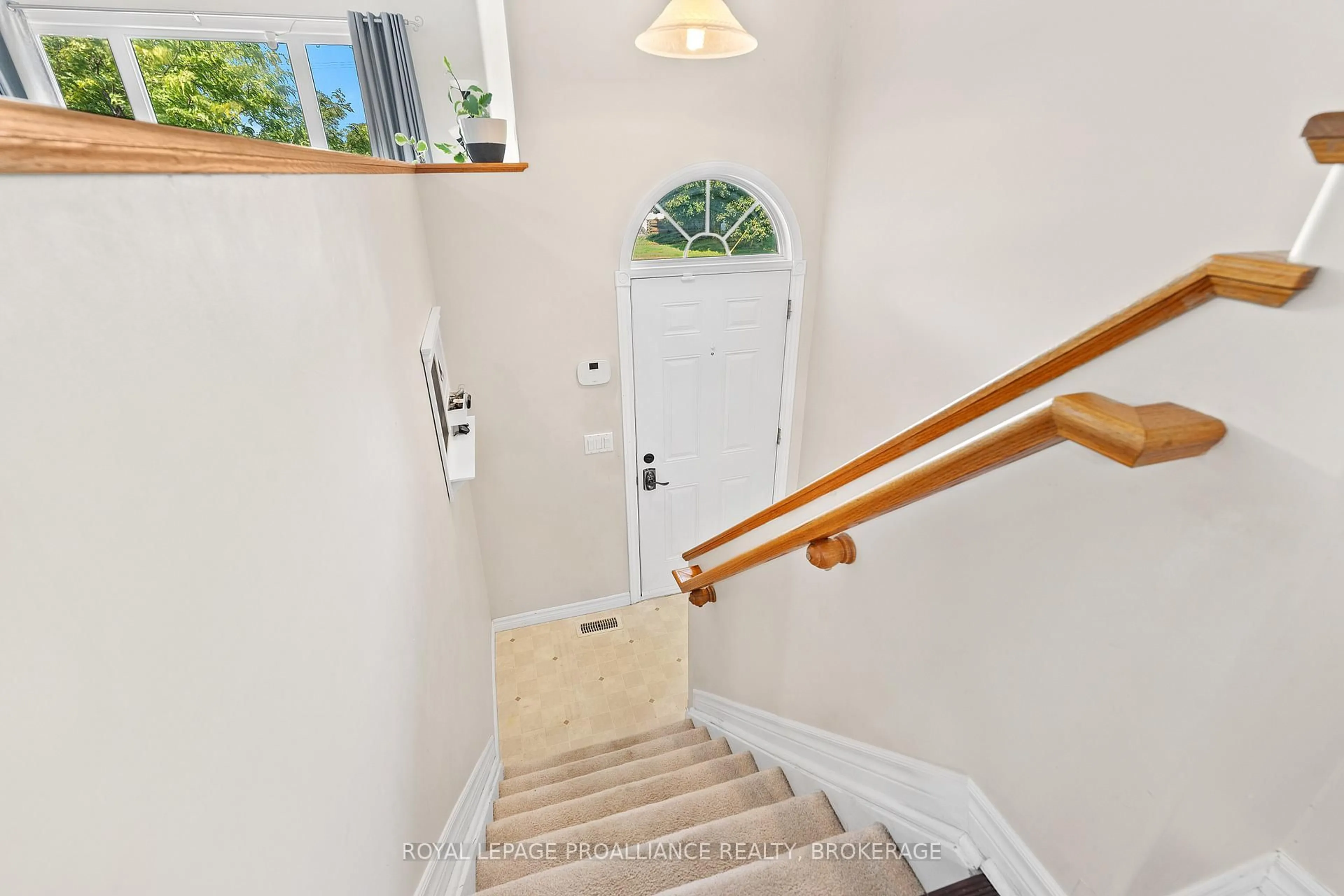 Unknown for 54 Briceland St, Kingston Ontario K7K 7L2