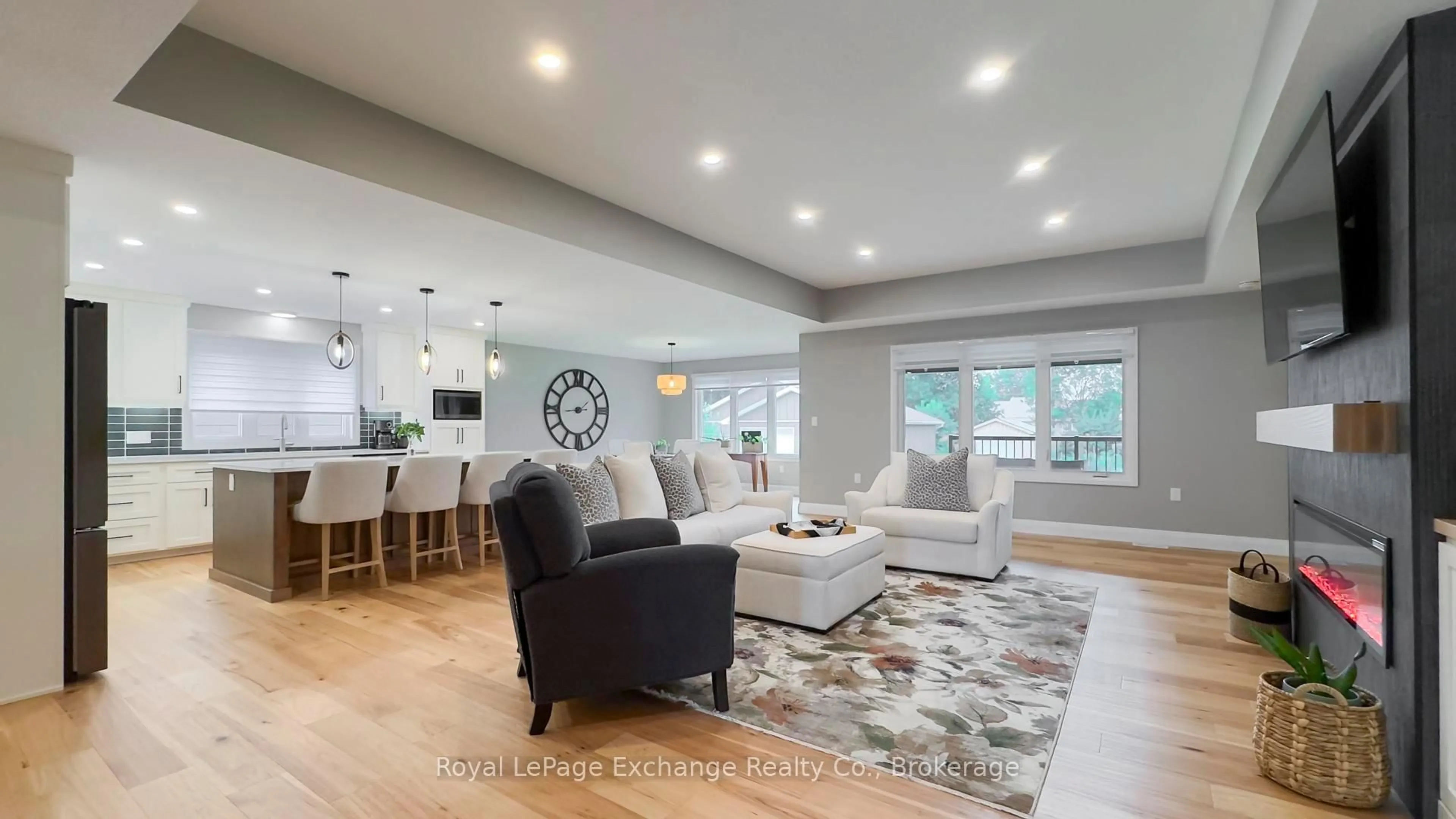 Living room with furniture, unknown for 24 Church St, Kincardine Ontario N0G 2T0