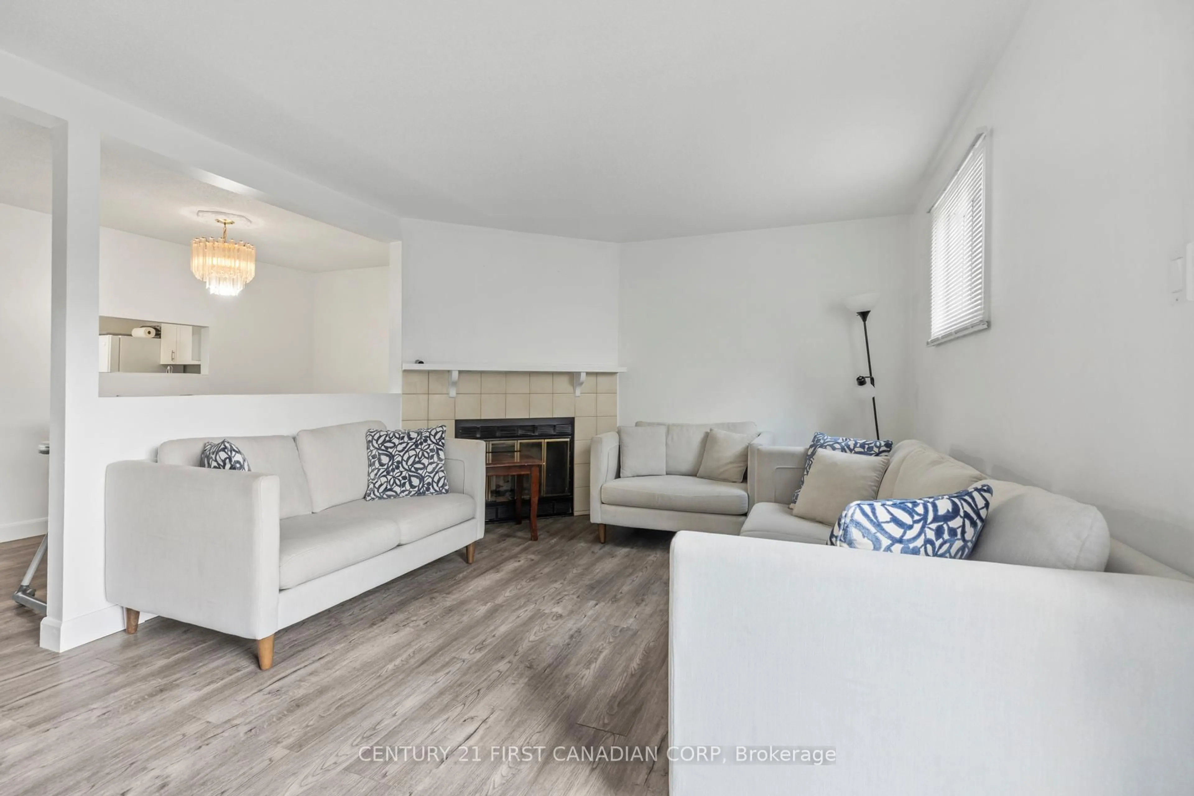 Living room with furniture, unknown for 1318 Highbury Ave #54, London East Ontario N5Y 5E5