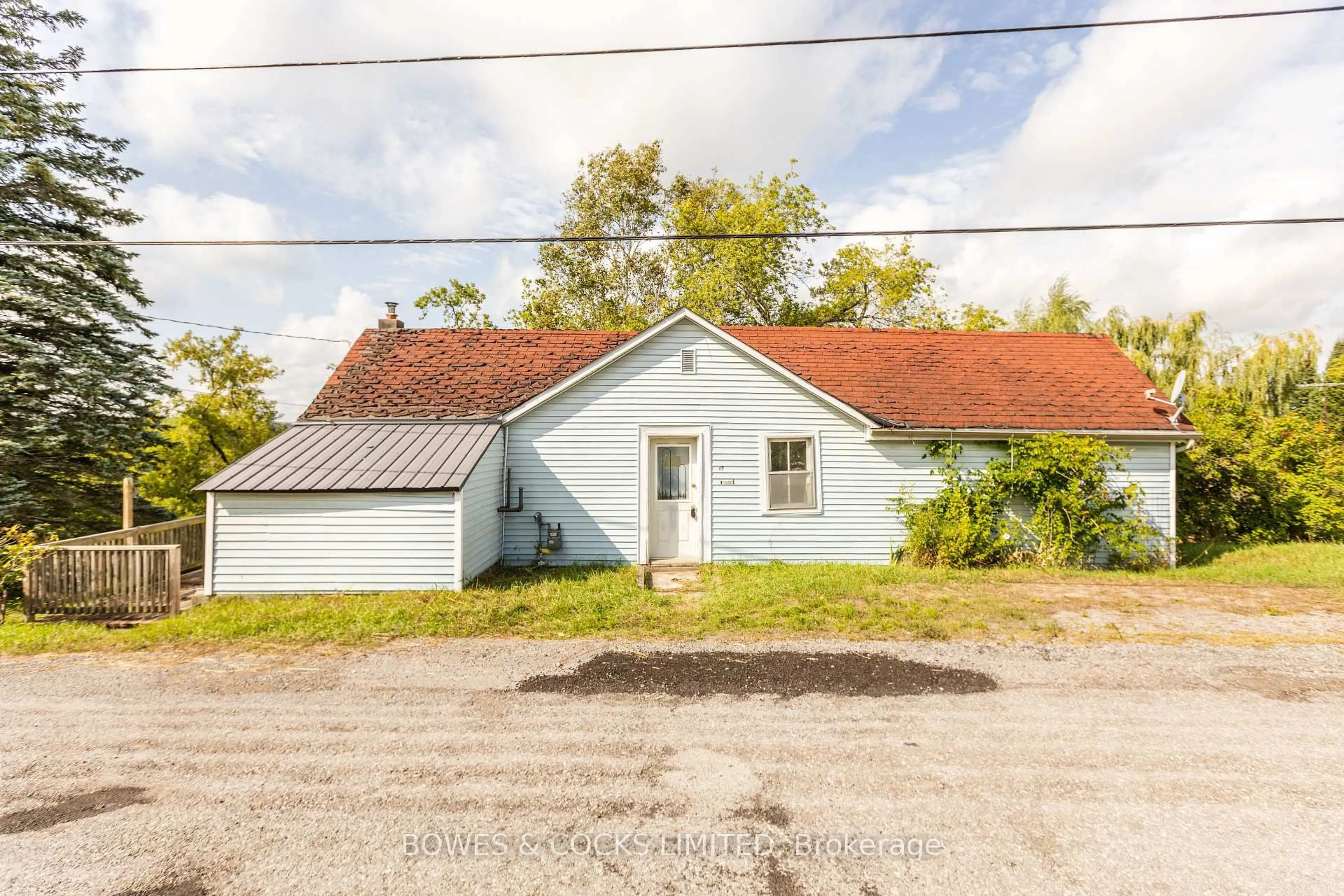 Unknown for 19 Jakeman St, Kawartha Lakes Ontario L0A 1A0