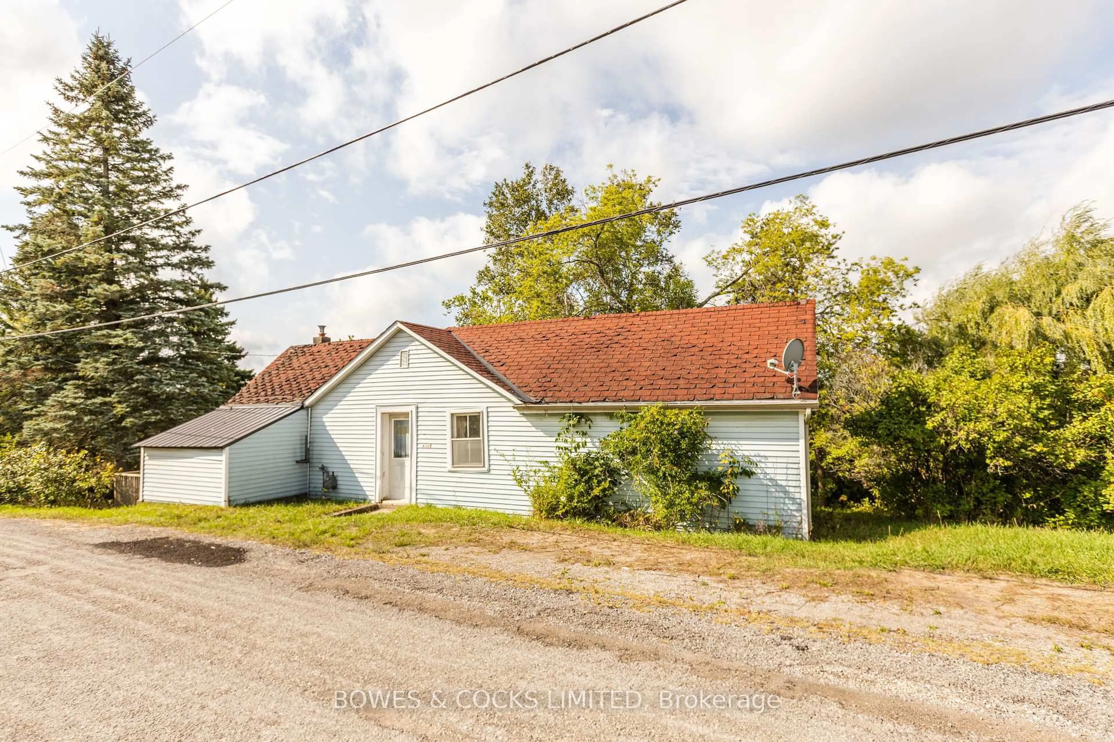 A pic from outside/outdoor area/front of a property/back of a property/a pic from drone, street for 19 Jakeman St, Kawartha Lakes Ontario L0A 1A0