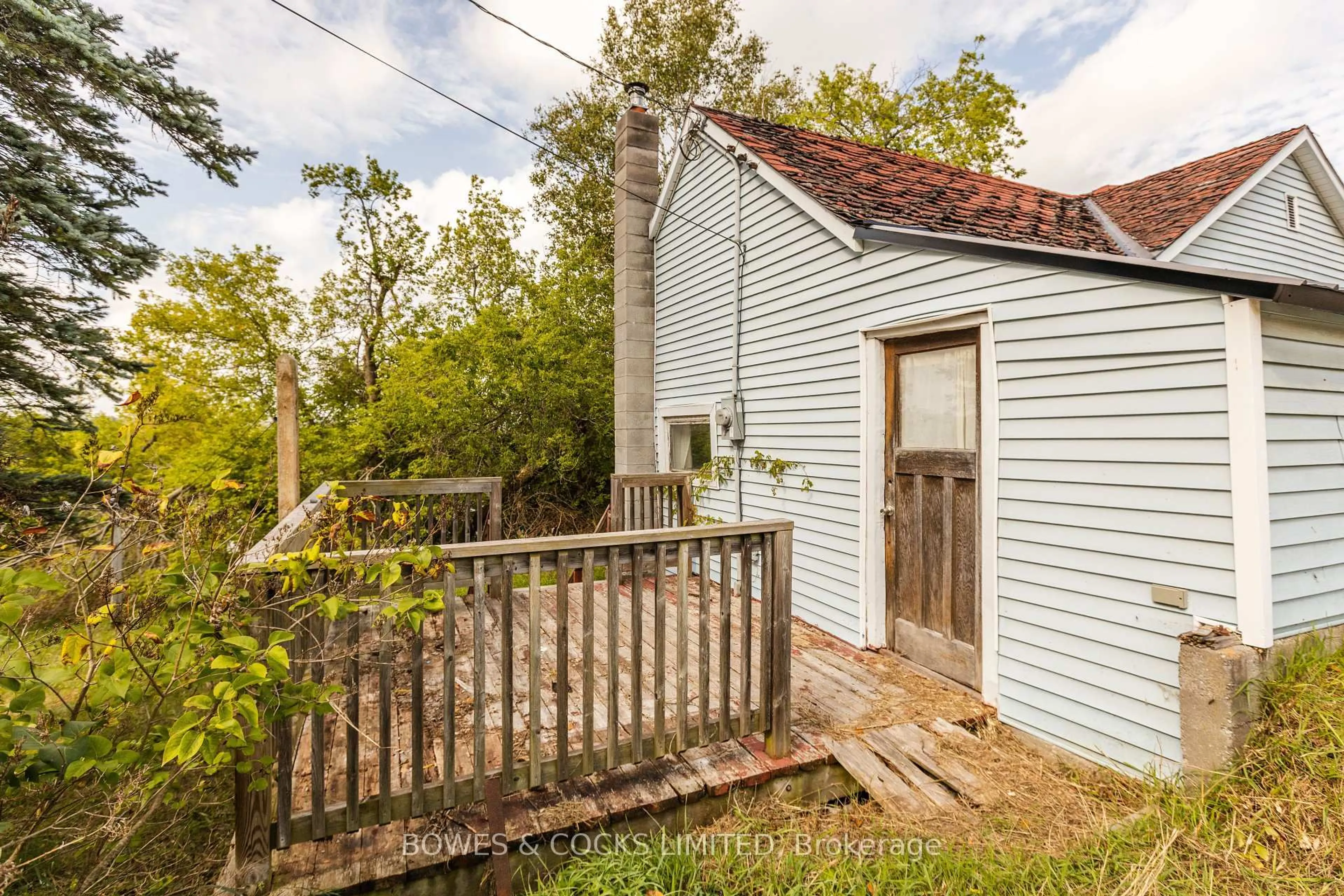 Unknown for 19 Jakeman St, Kawartha Lakes Ontario L0A 1A0