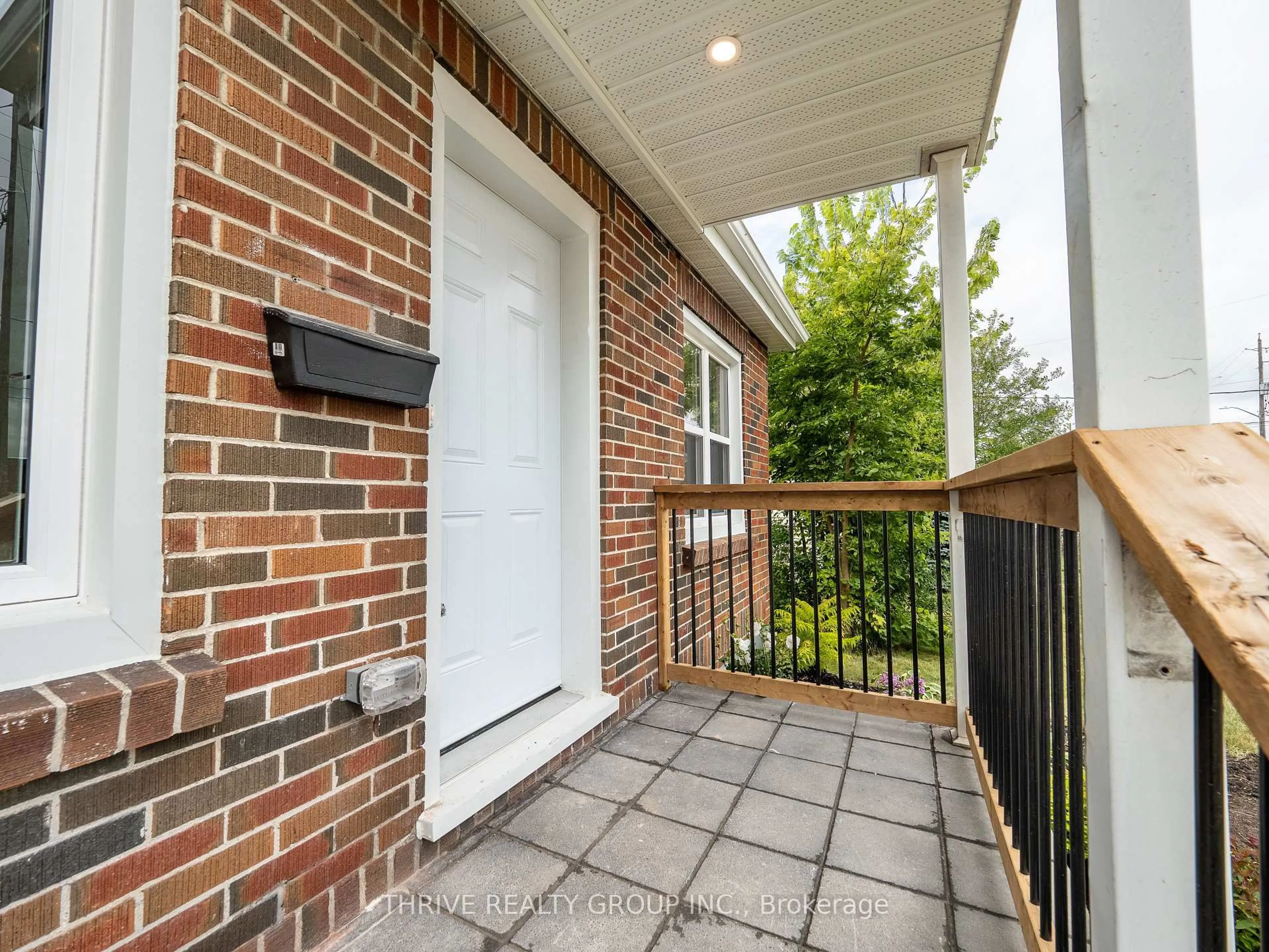 Unknown for 1349 Trafalgar St, London East Ontario N5W 1W5