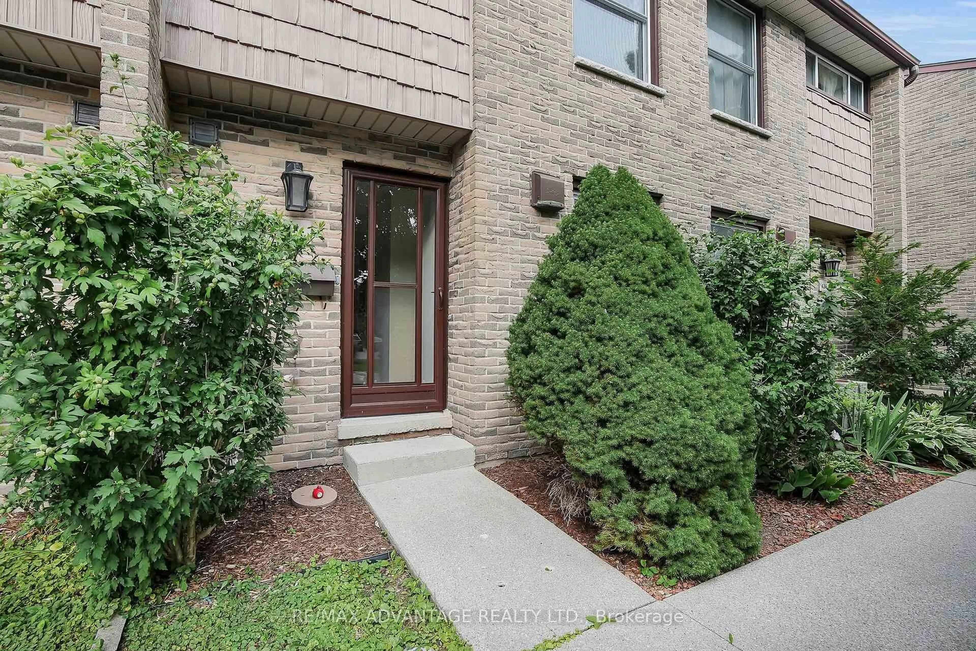 Unknown for 634 Wonderland Rd #60, London South Ontario N6K 1L8