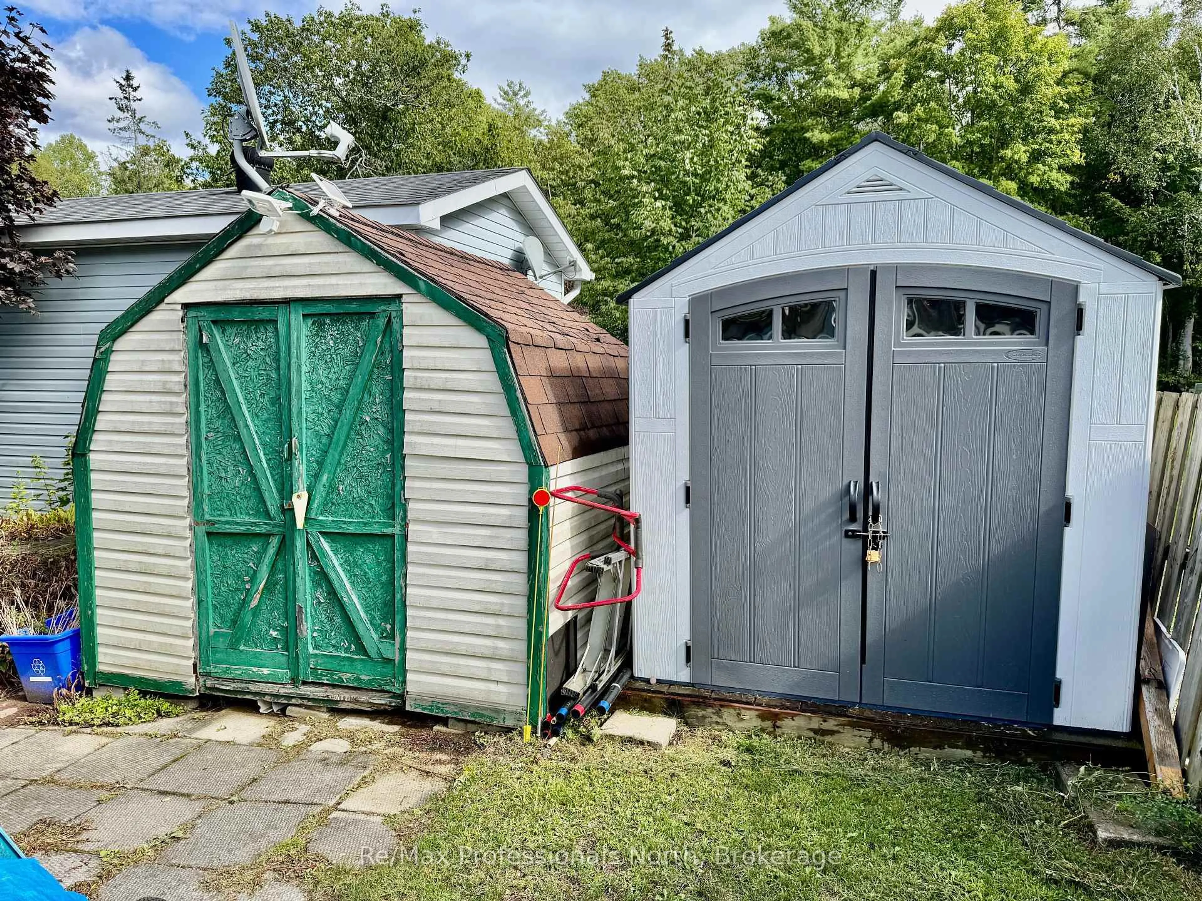Shed for 1007 RACOON Rd #62, Gravenhurst Ontario P1P 0C3
