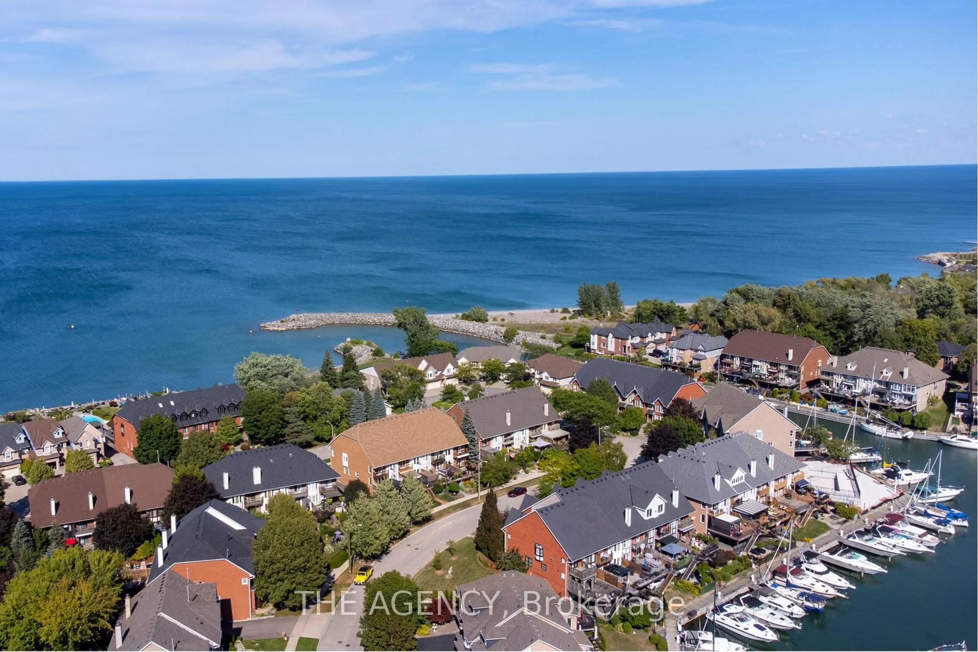 A pic from outside/outdoor area/front of a property/back of a property/a pic from drone, water/lake/river/ocean view for 26 Harbour Dr, Hamilton Ontario L8E 4Z5