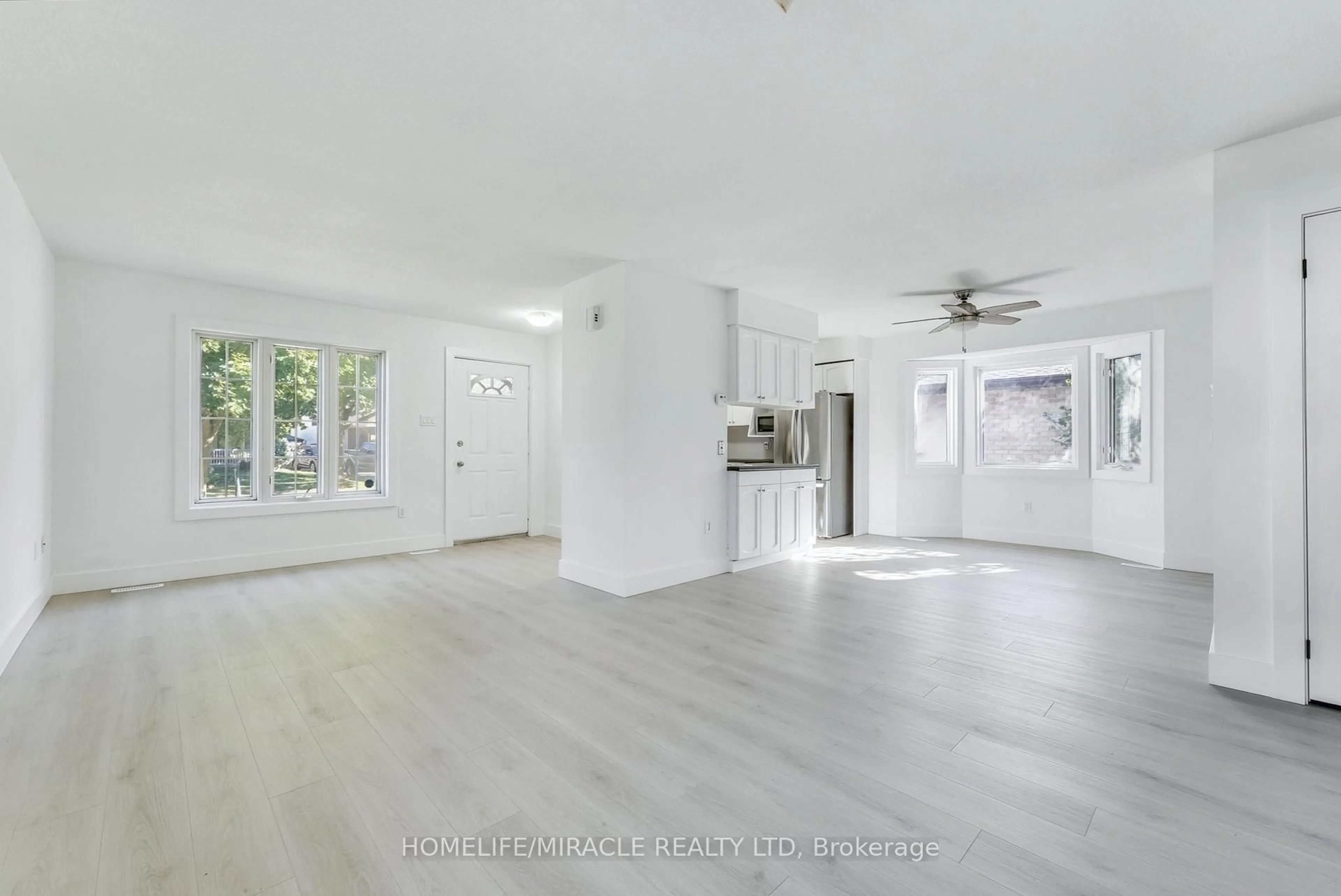 Unknown for 291 Portsmouth Cres, London East Ontario N5V 4E1