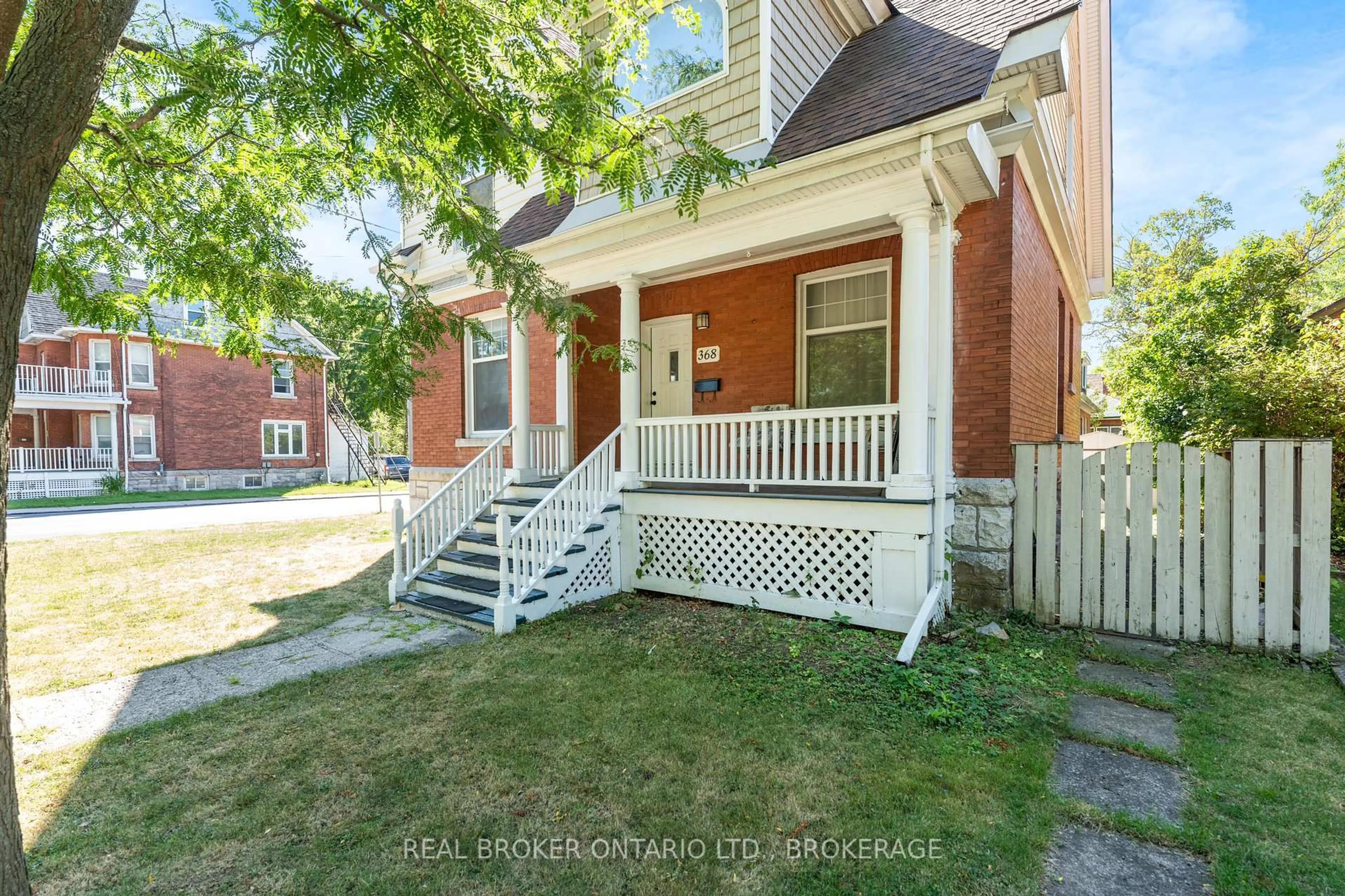 Home with brick exterior material, street for 368 Albert St, Kingston Ontario K7L 3W2