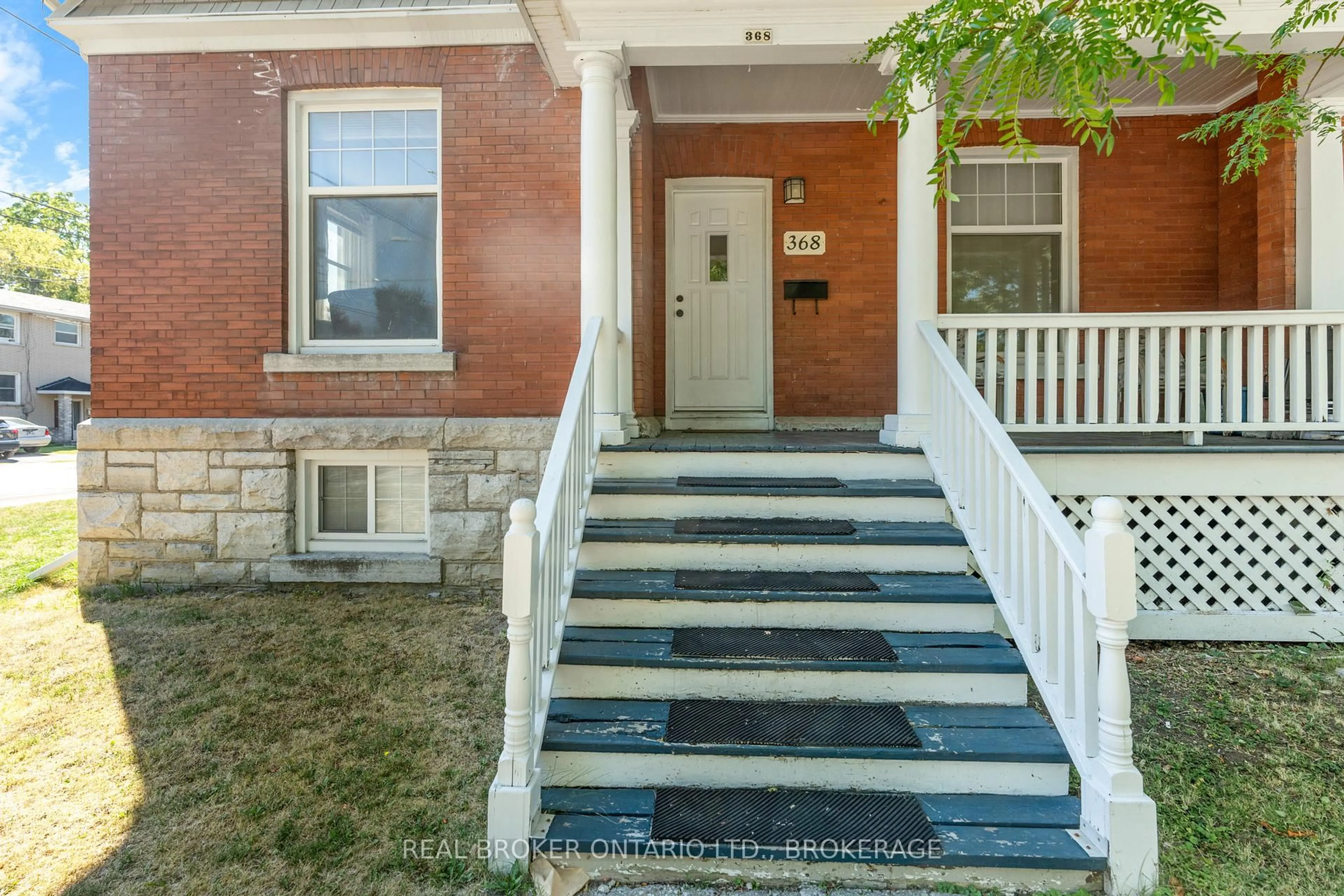 Unknown for 368 Albert St, Kingston Ontario K7L 3W2