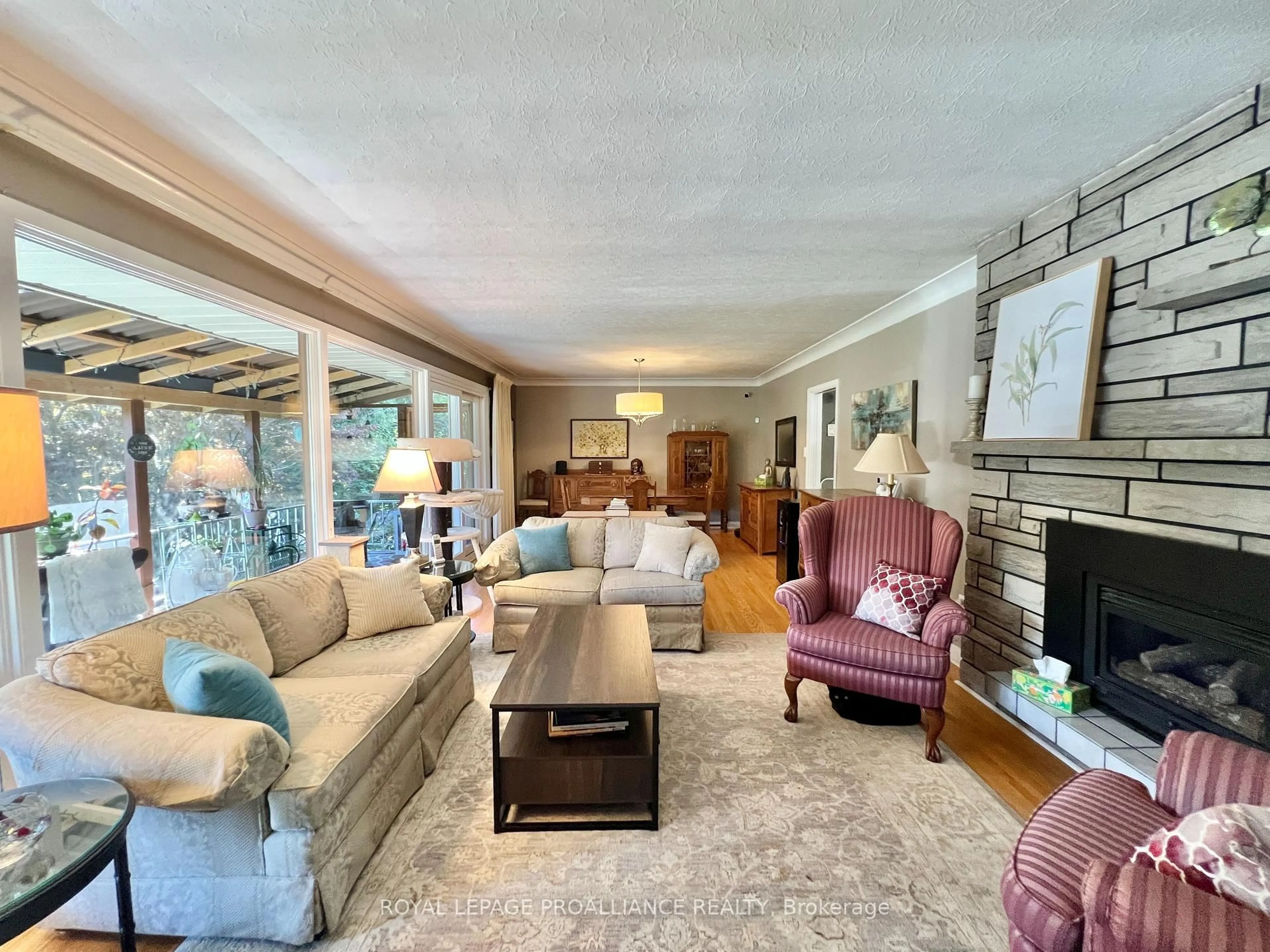 Living room with furniture, unknown for 9 Sunset Dr, Belleville Ontario K8N 1Y4