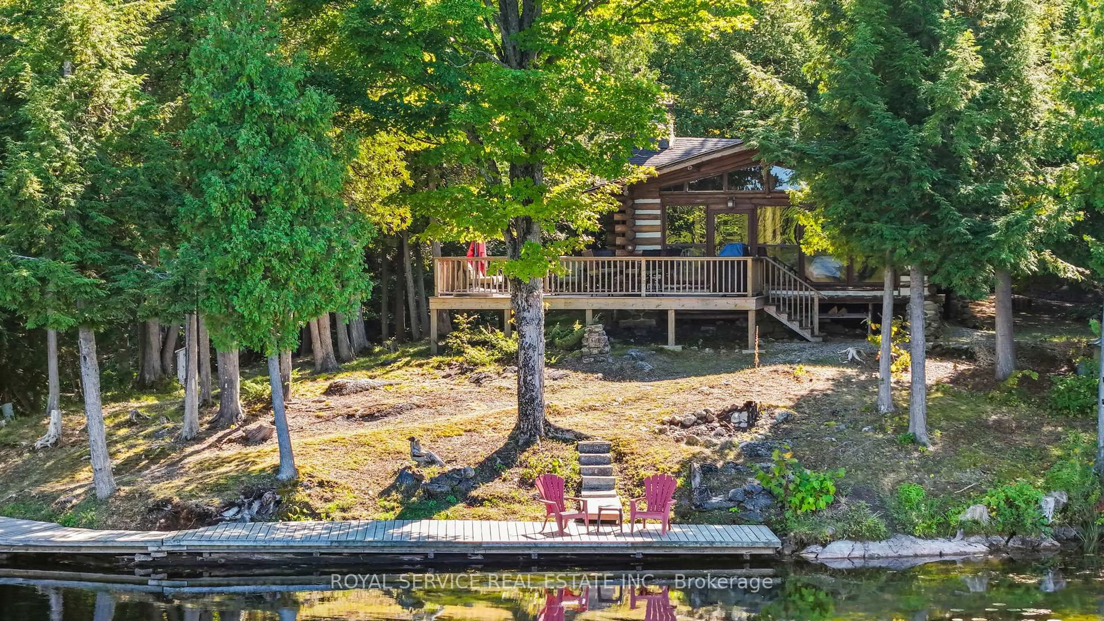 A pic from outside/outdoor area/front of a property/back of a property/a pic from drone, water/lake/river/ocean view for 190 Brady Rd, Rideau Lakes Ontario K0G 1X0