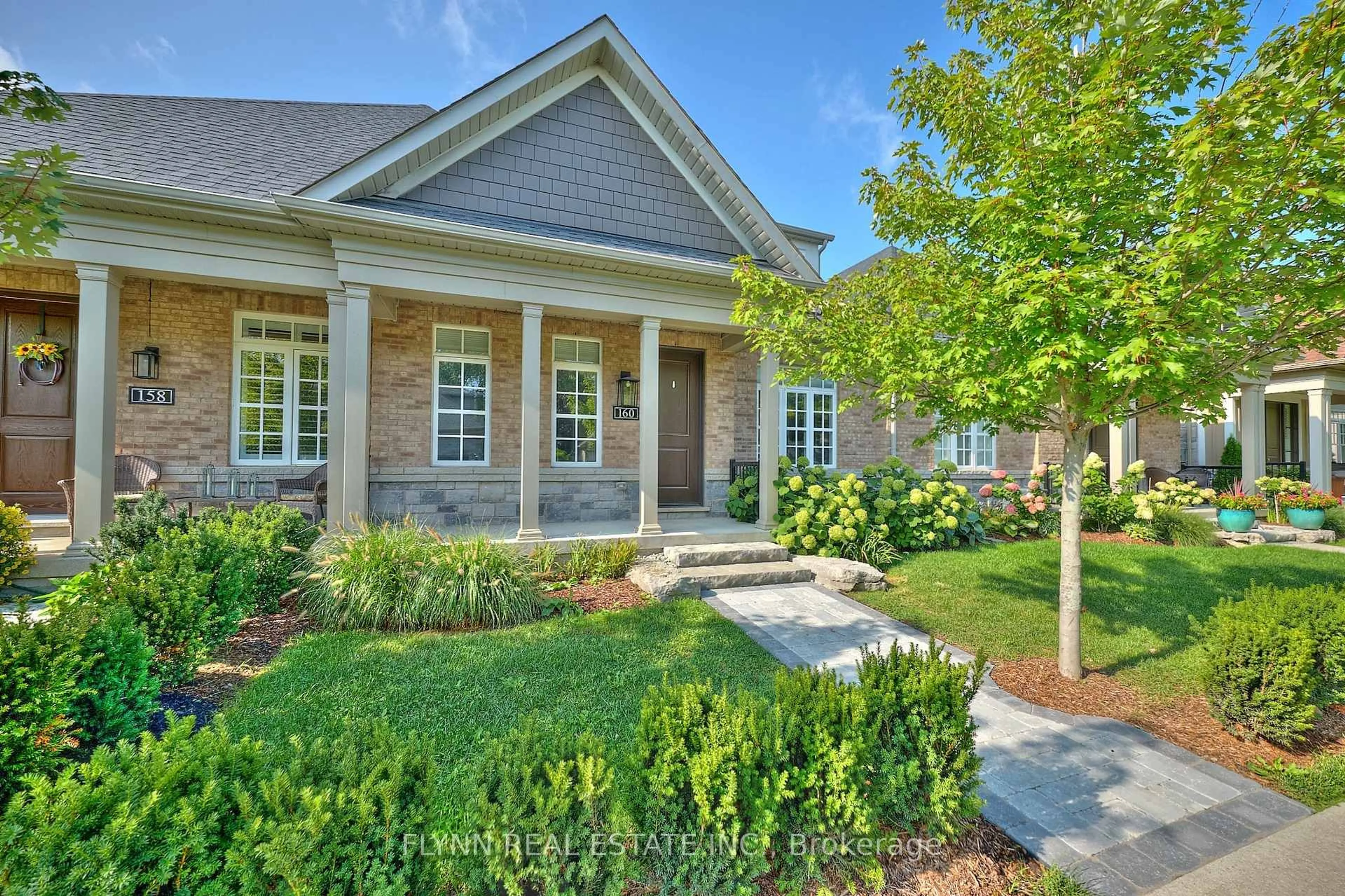 Home with brick exterior material, street for 160 ANNE St, Niagara-on-the-Lake Ontario L0S 1J0