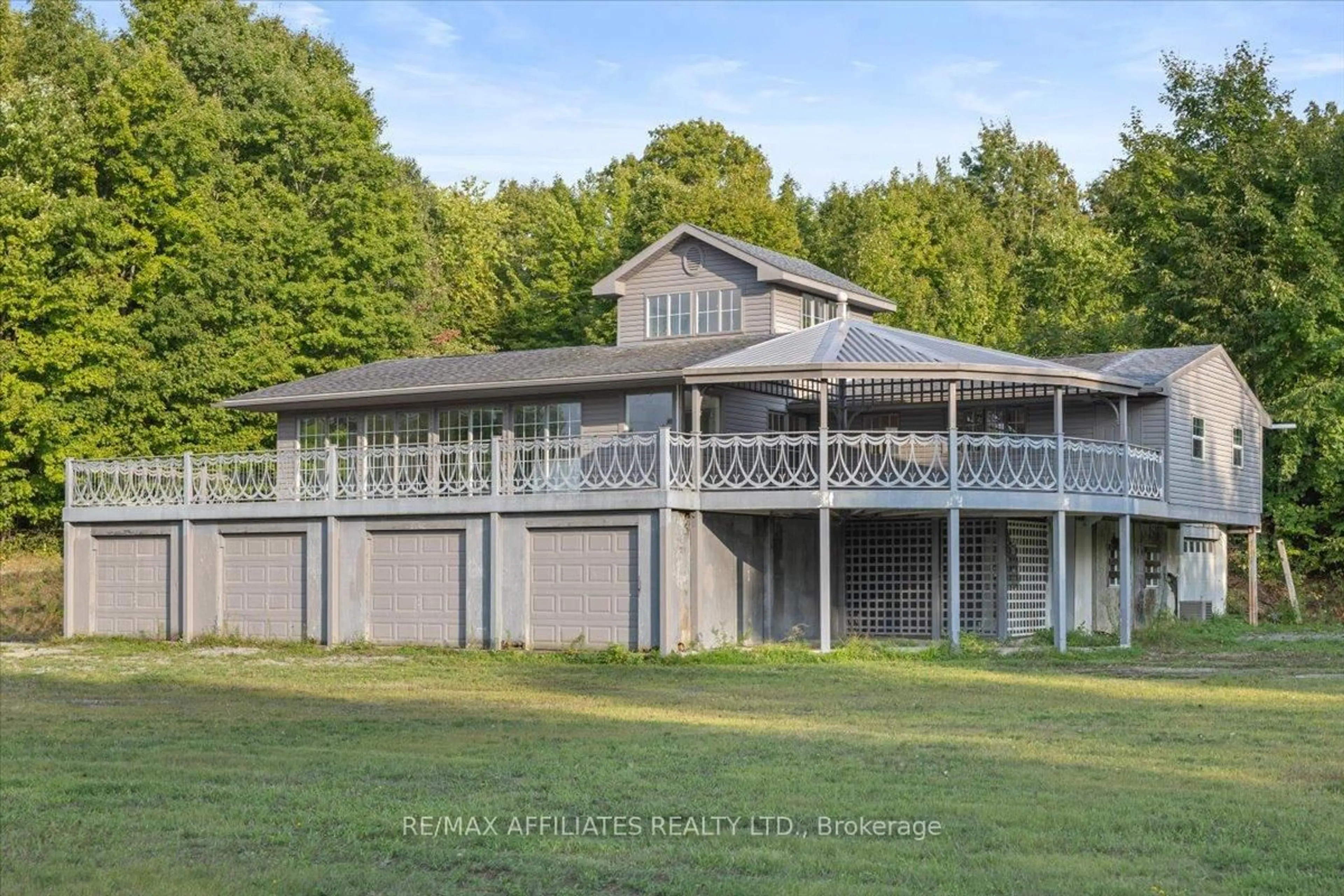 A pic from outside/outdoor area/front of a property/back of a property/a pic from drone, building for 1215 Narrows Lock Rd, Rideau Lakes Ontario K0G 1V0