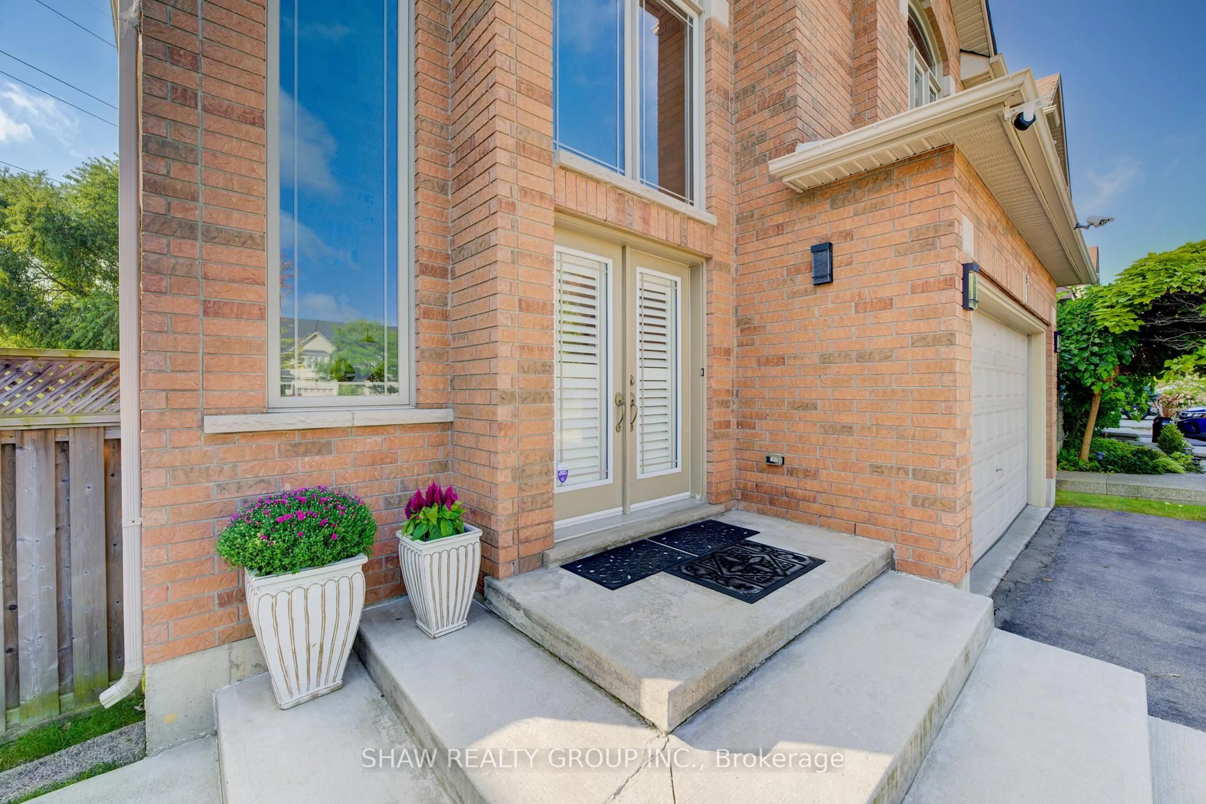 Unknown for 571 Stonehenge Dr, Hamilton Ontario L9K 1T4