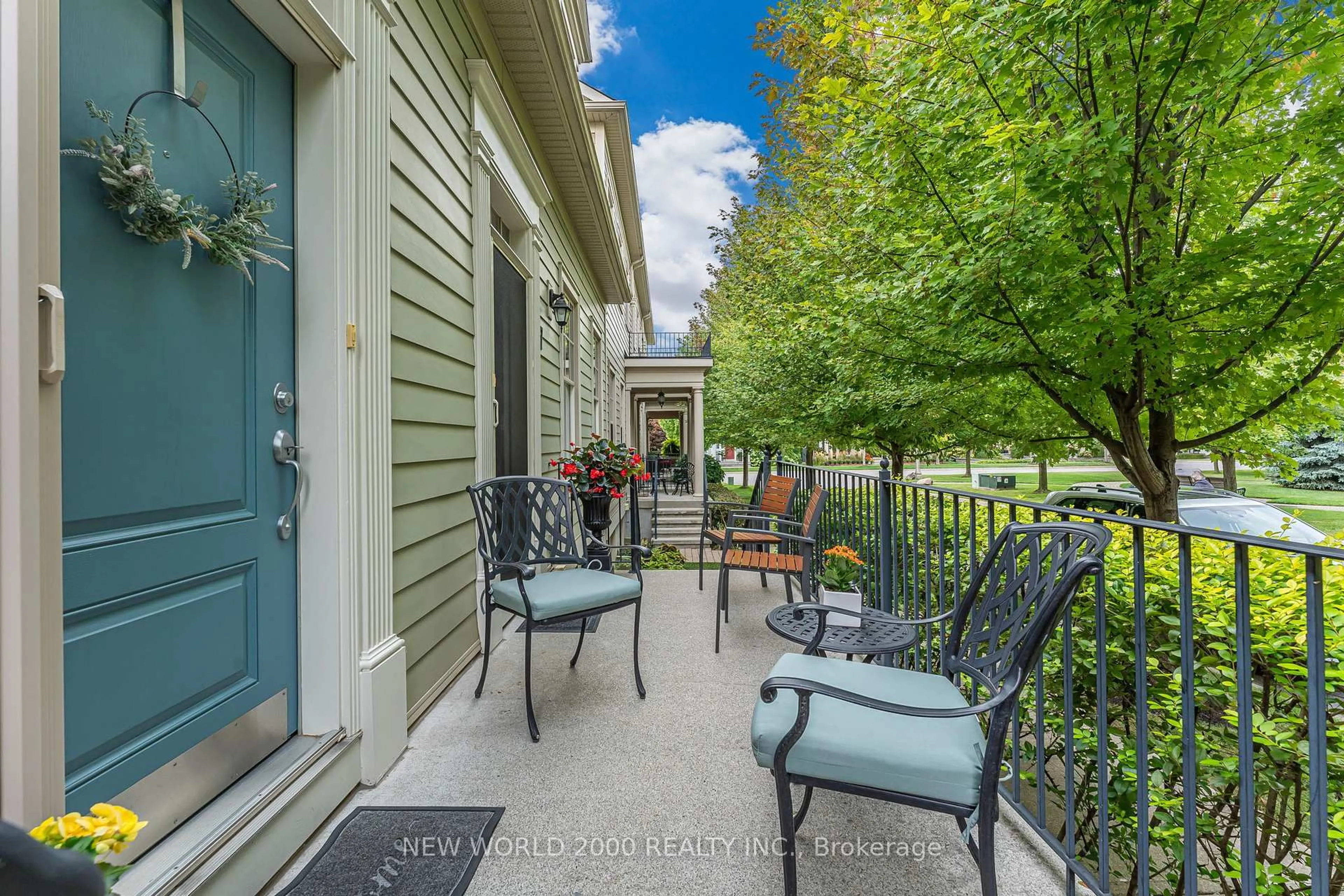 Patio, street for 9 Brock St, Niagara-on-the-Lake Ontario L0S 1J0