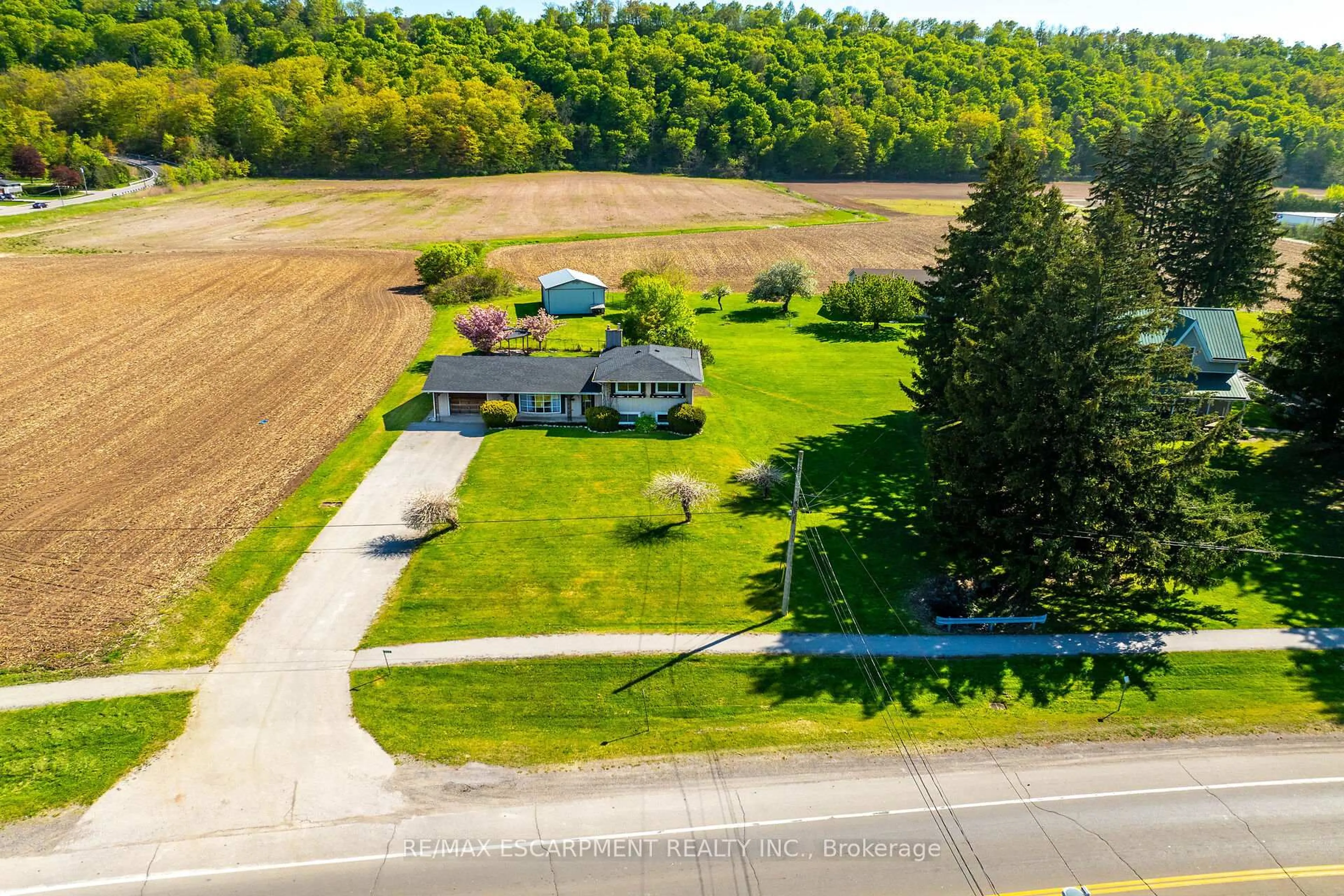 A pic from outside/outdoor area/front of a property/back of a property/a pic from drone, street for 944 & 994 #8 Highway, Hamilton Ontario L8E 5J1