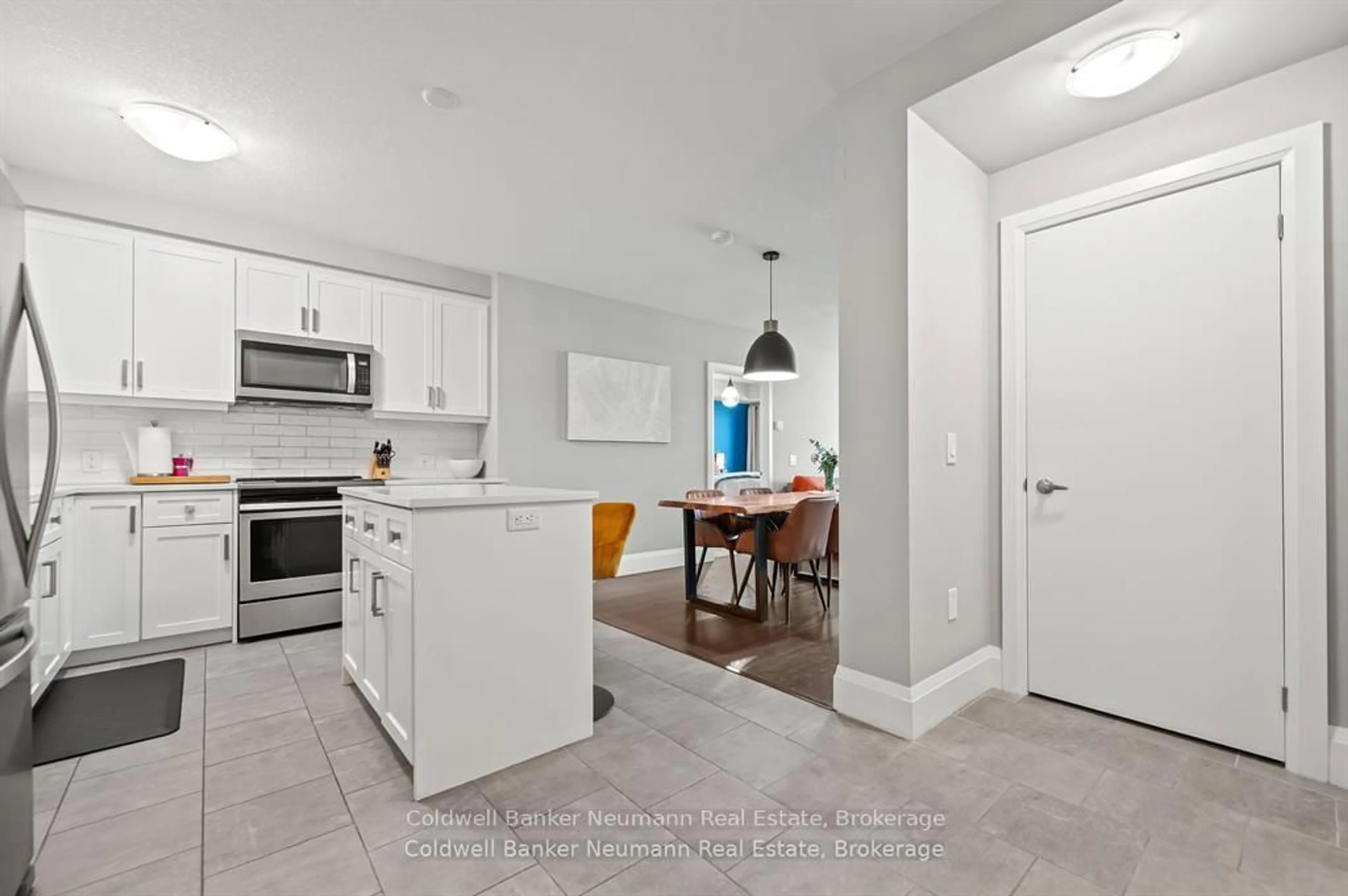 Open concept kitchen, ceramic/tile floor for 73 Arthur St #612, Guelph Ontario N1E 0S6