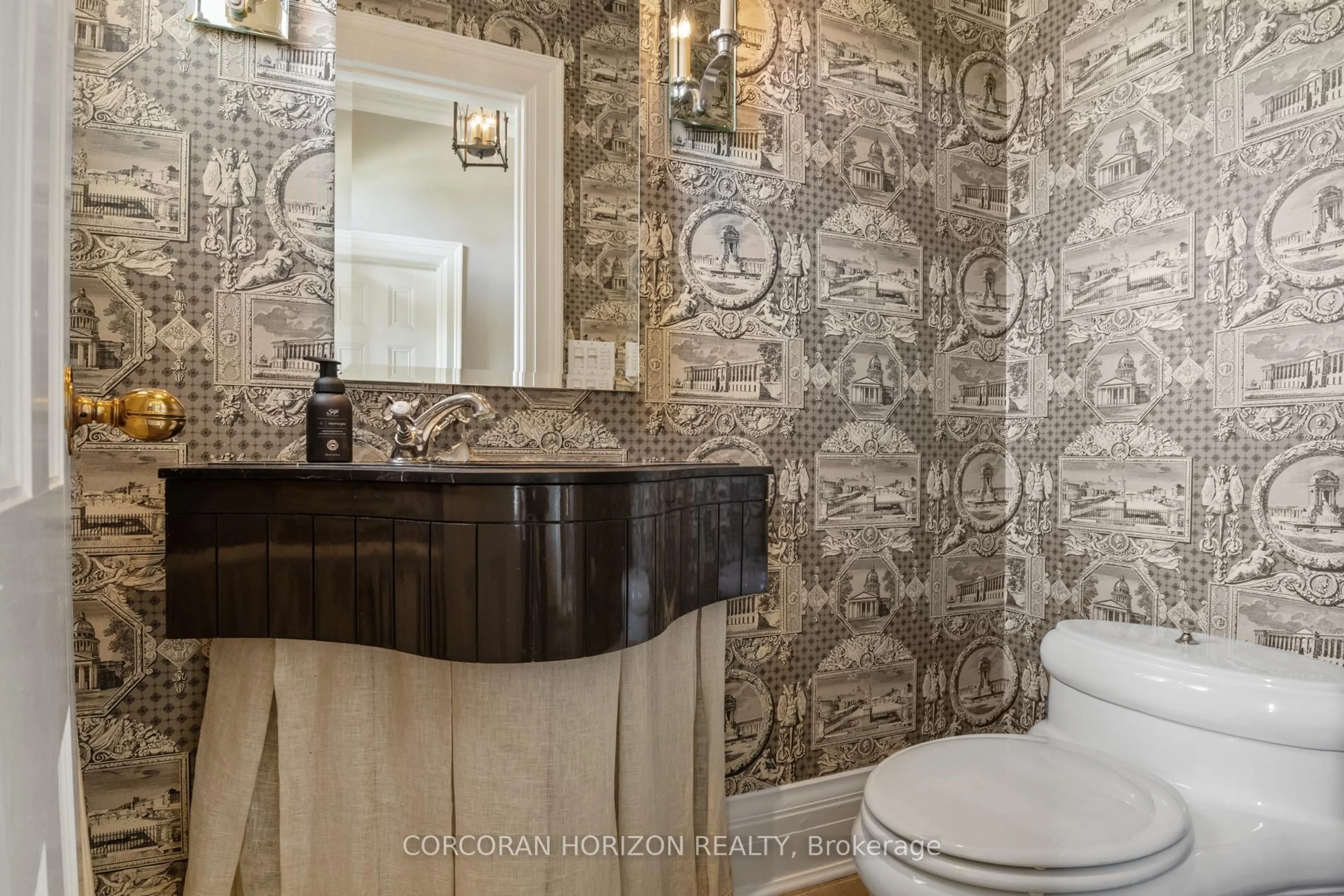 Contemporary bathroom, ceramic/tile floor for 33 Salisbury Ave, Cambridge Ontario N1S 1J1
