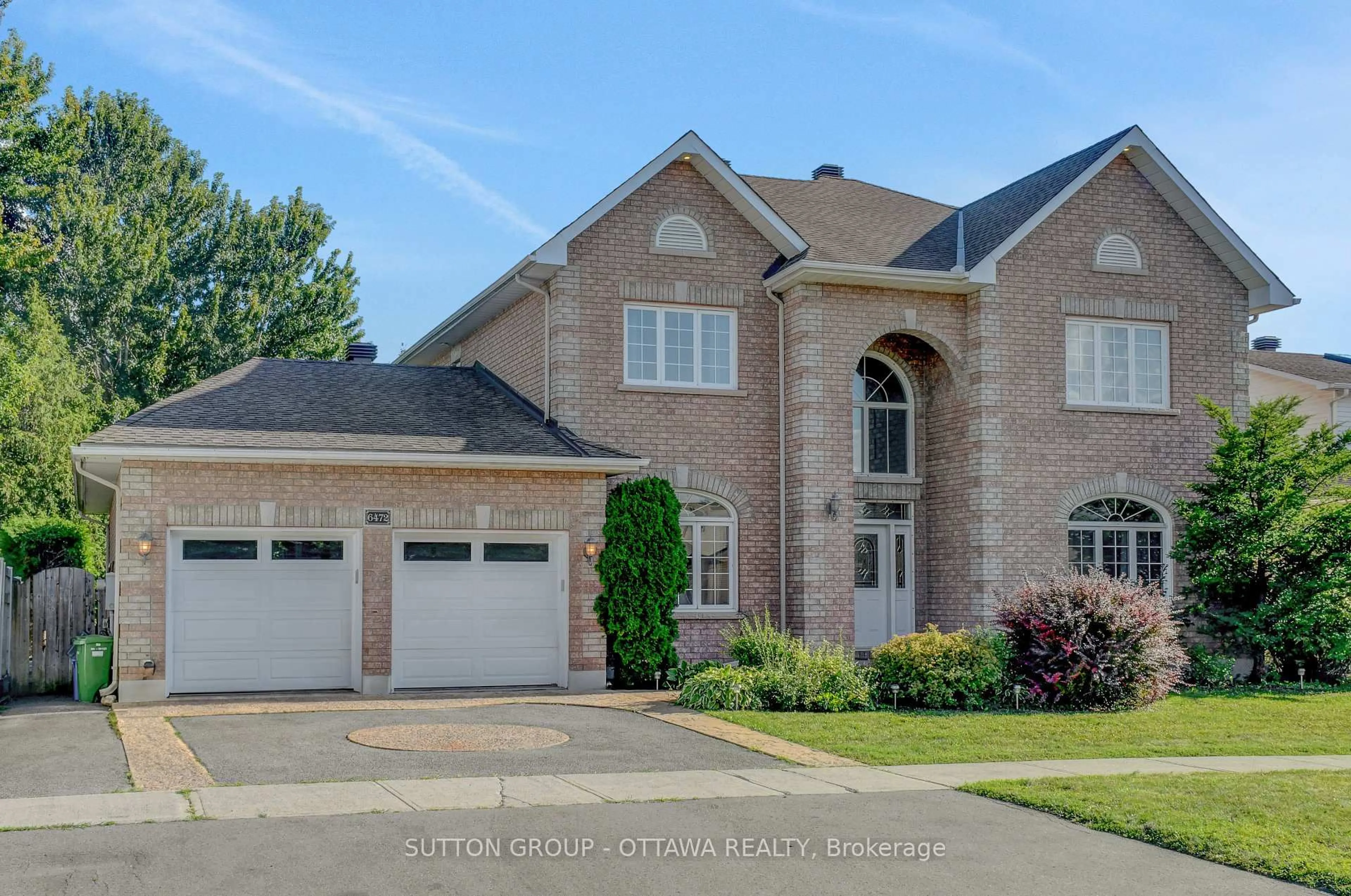 Home with brick exterior material, street for 6472 Beausejour Dr, Ottawa Ontario K1C 6V5
