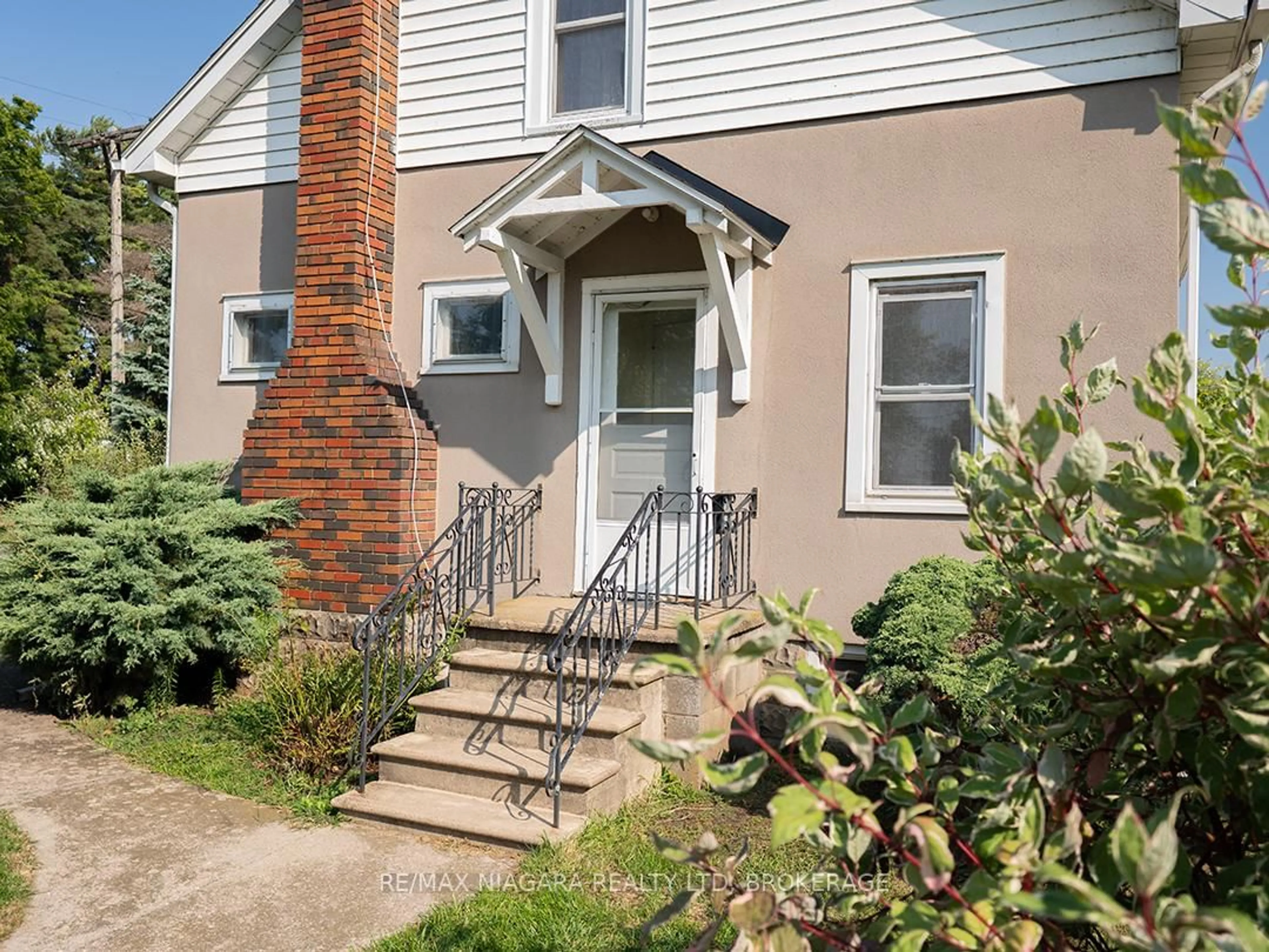 Unknown for 29 Rosemount Ave, Port Colborne Ontario L3K 5P8