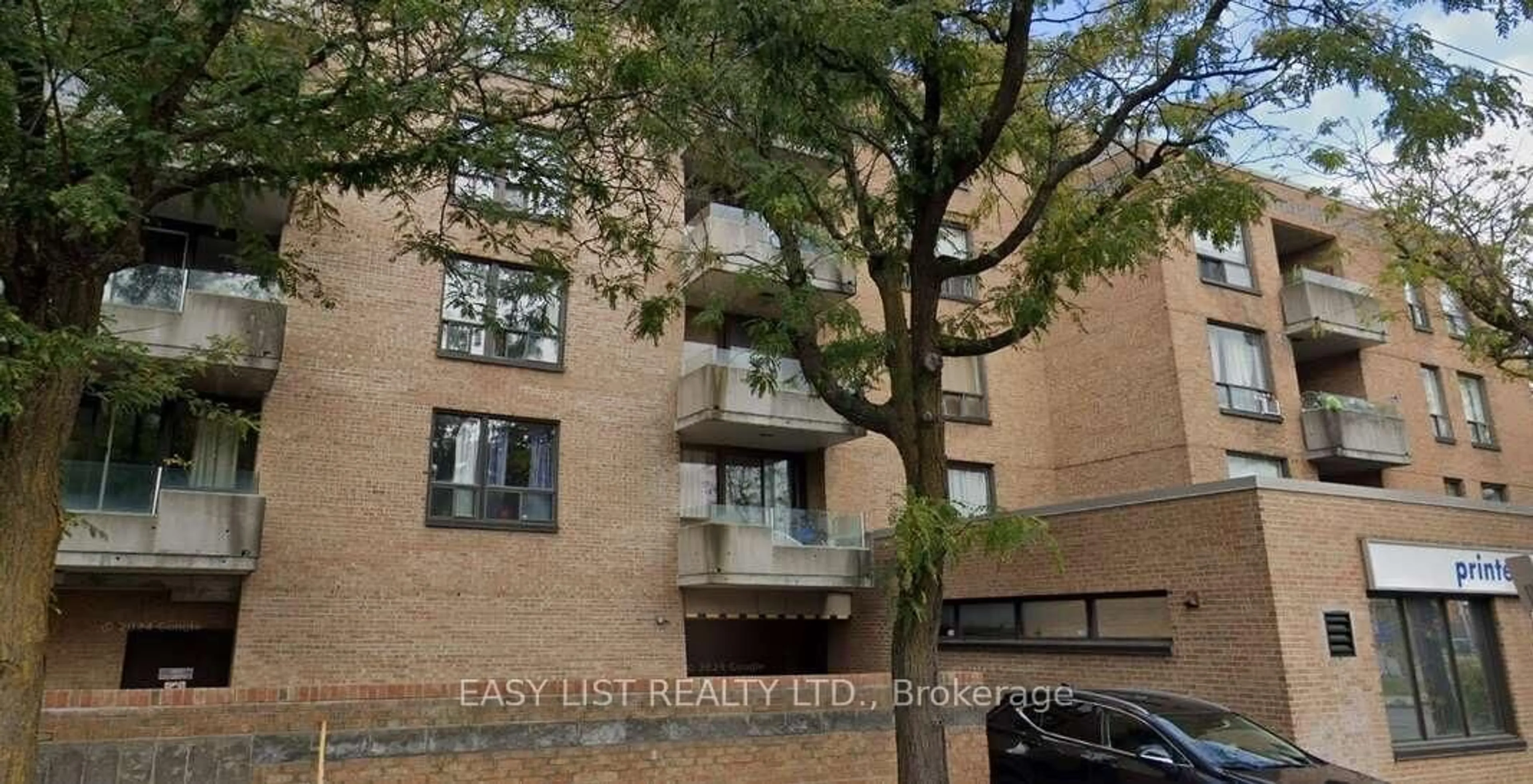 Unknown for 1177 Belanger Ave #305, Ottawa Ontario K1H 8N7