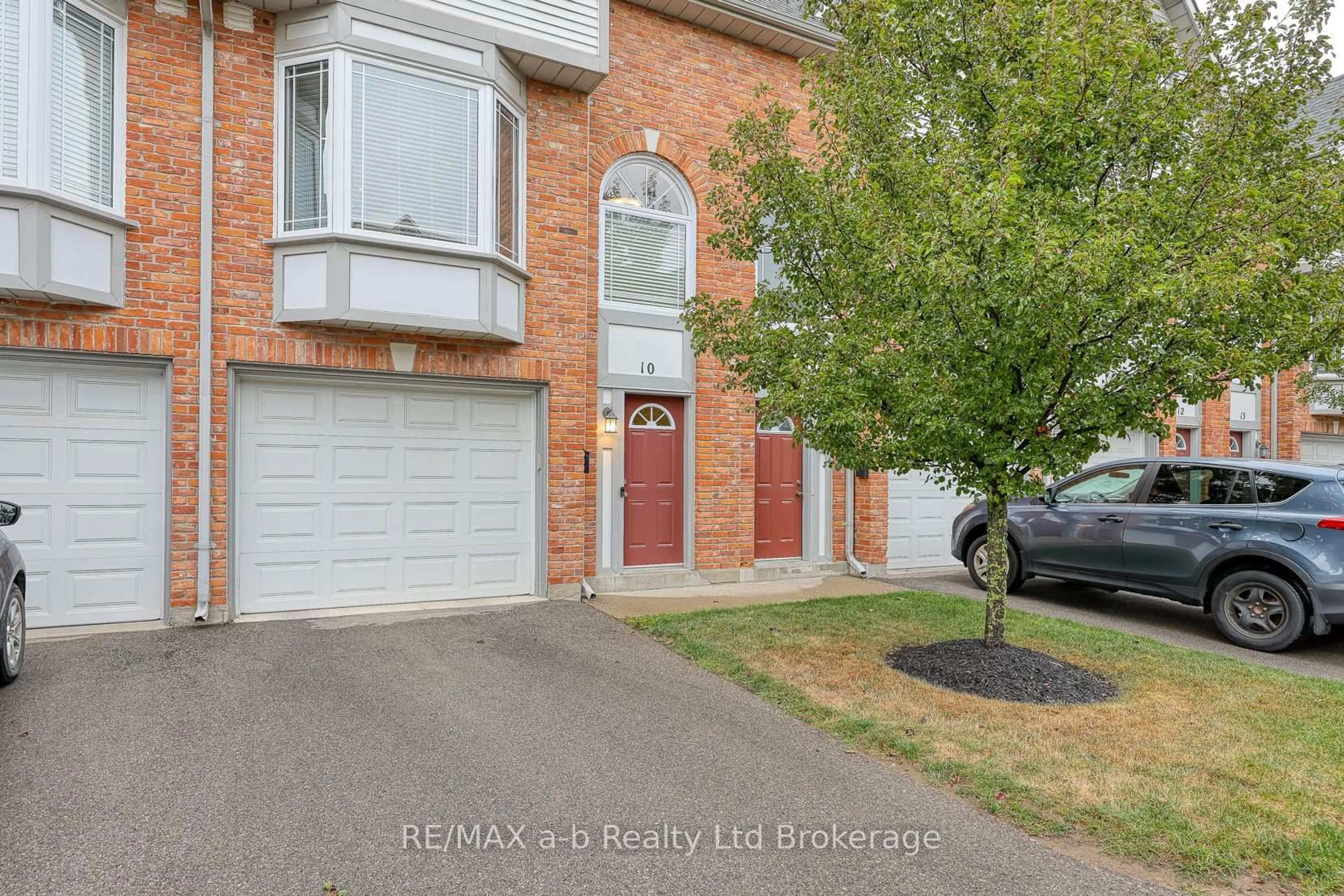 Unknown for 46 Conestoga Rd, Woodstock Ontario N4T 1S4