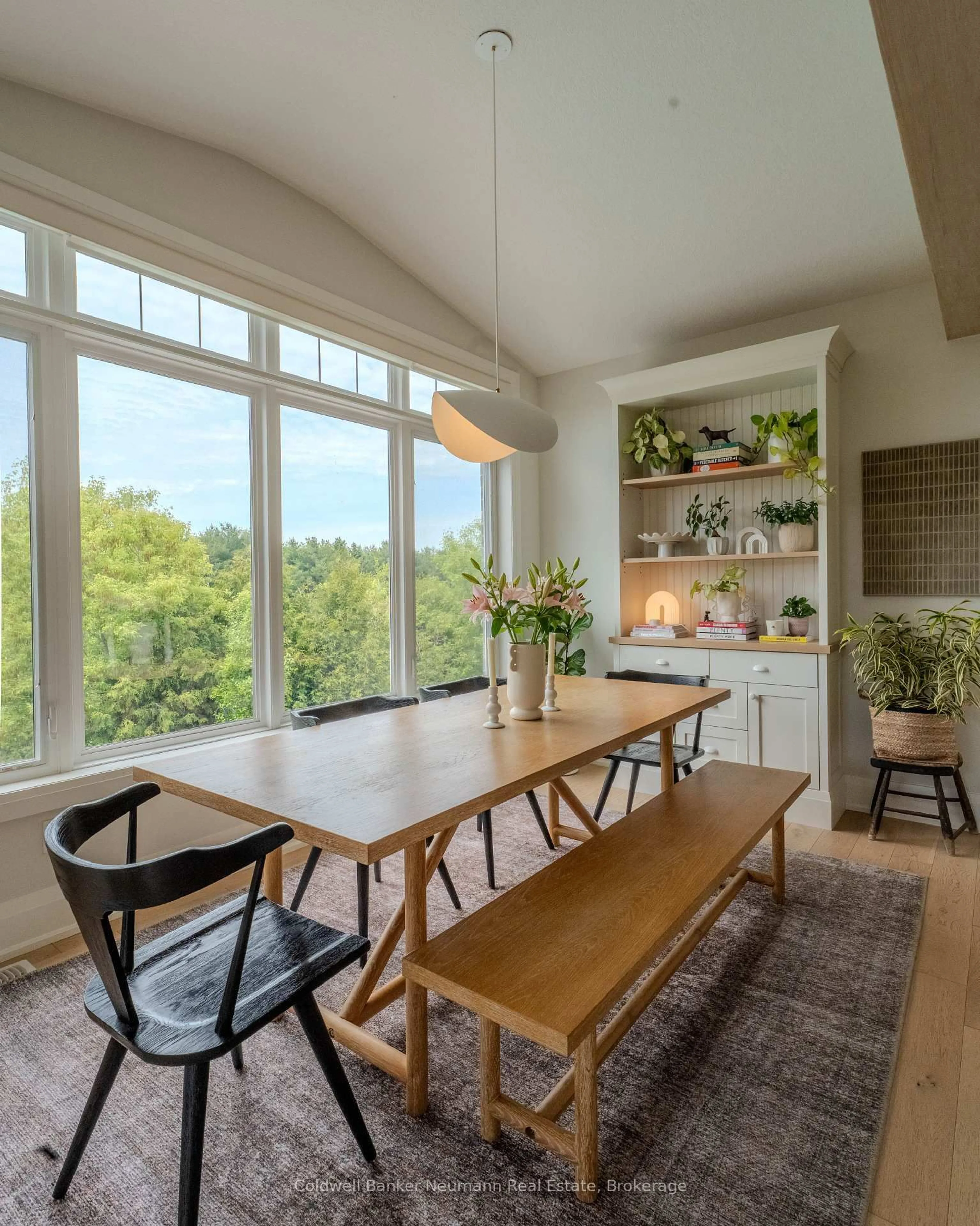 Unknown for 22 Hilltop Rd, Guelph Ontario N1E 7L4