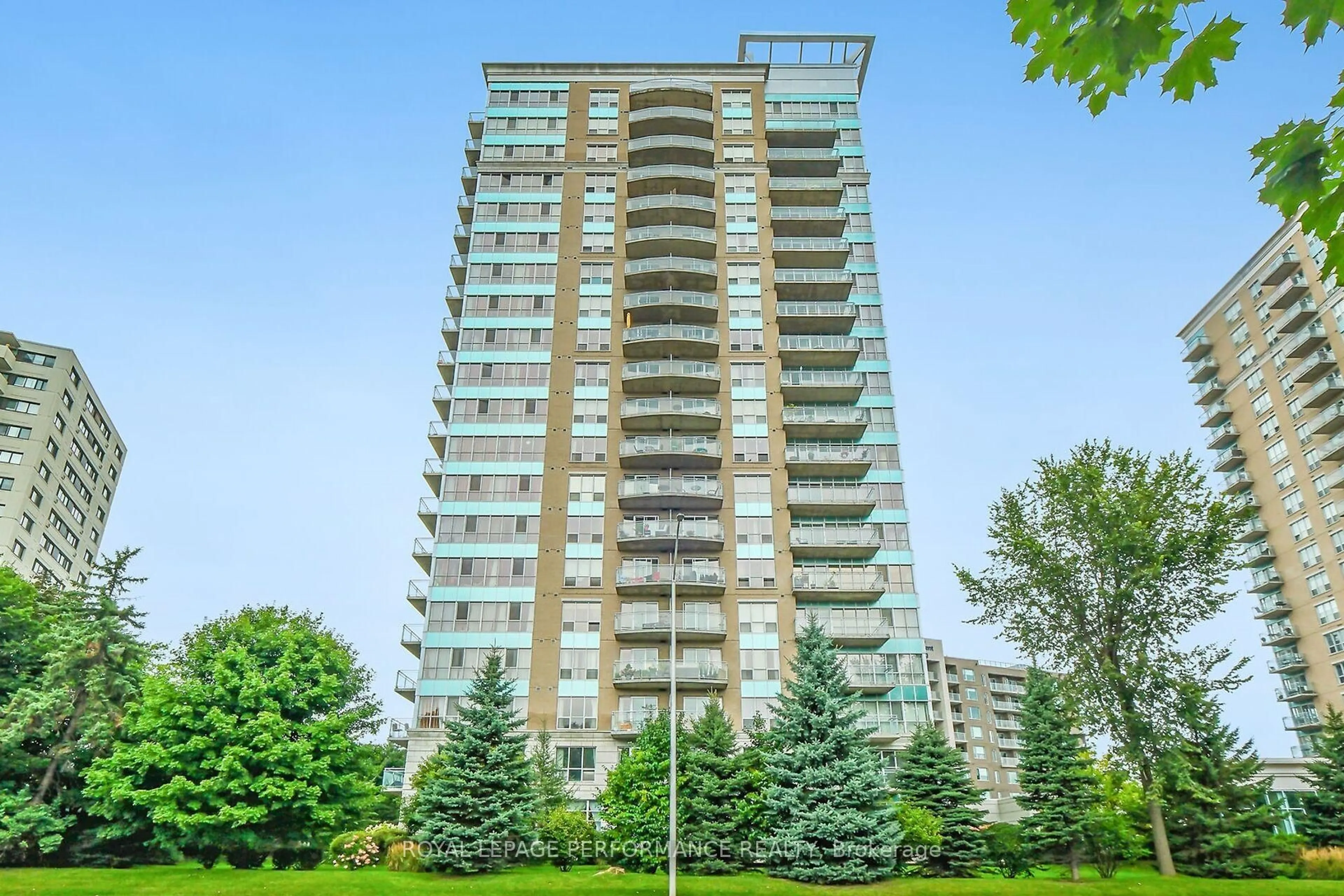 Unknown for 70 Landry St #1807, Ottawa Ontario K1L 0A8