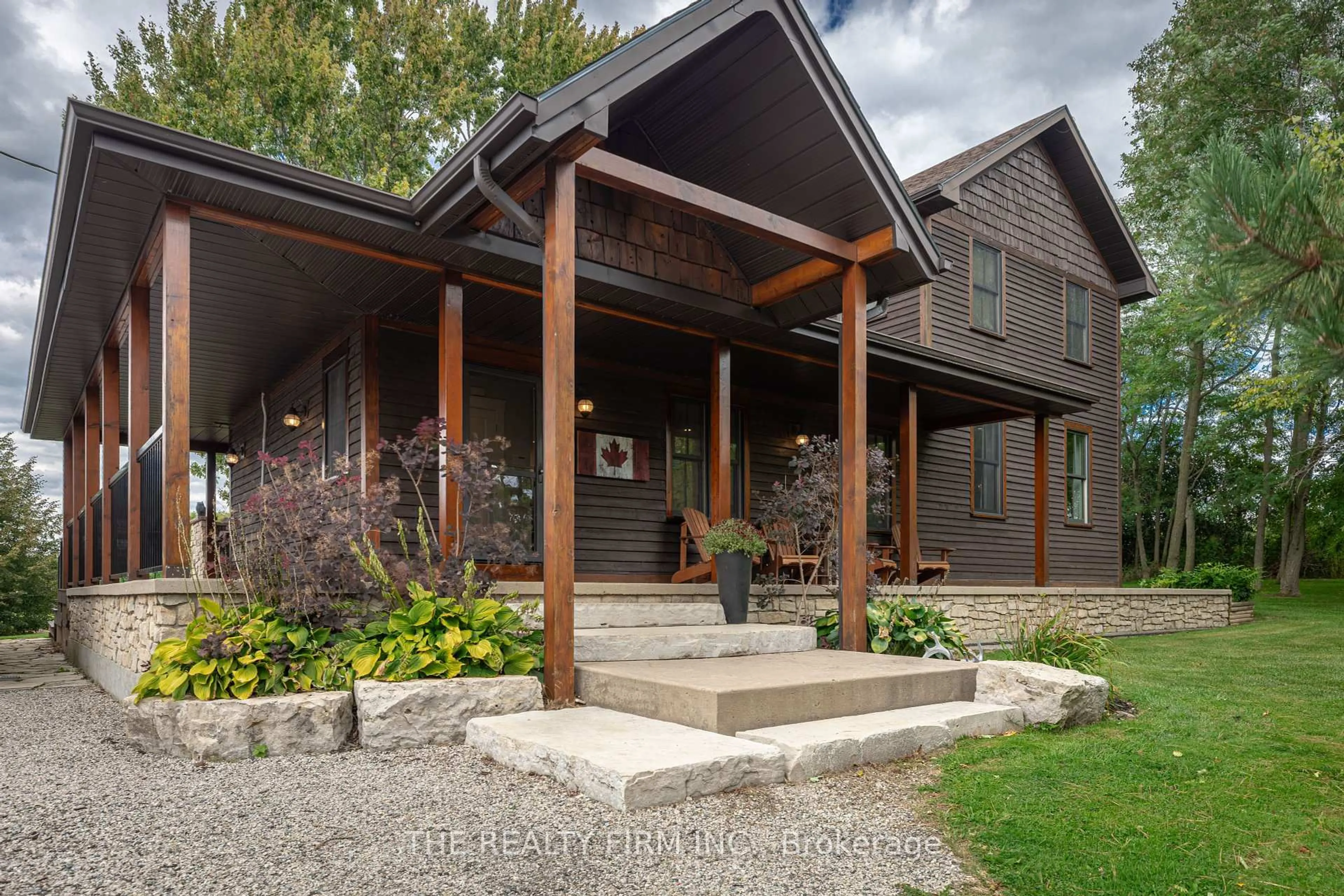 Patio, street for 46676 Mapleton Line, Malahide Ontario N5H 2R6