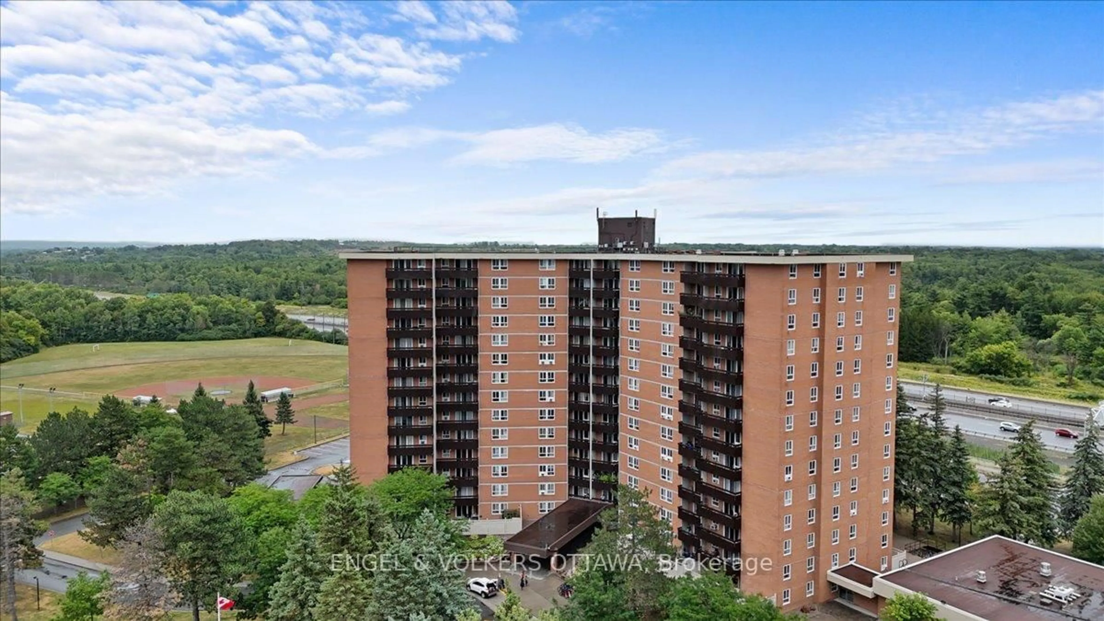 A pic from outside/outdoor area/front of a property/back of a property/a pic from drone, city buildings view from balcony for 2020 Jasmine Cres #610, Ottawa Ontario K1J 8K5