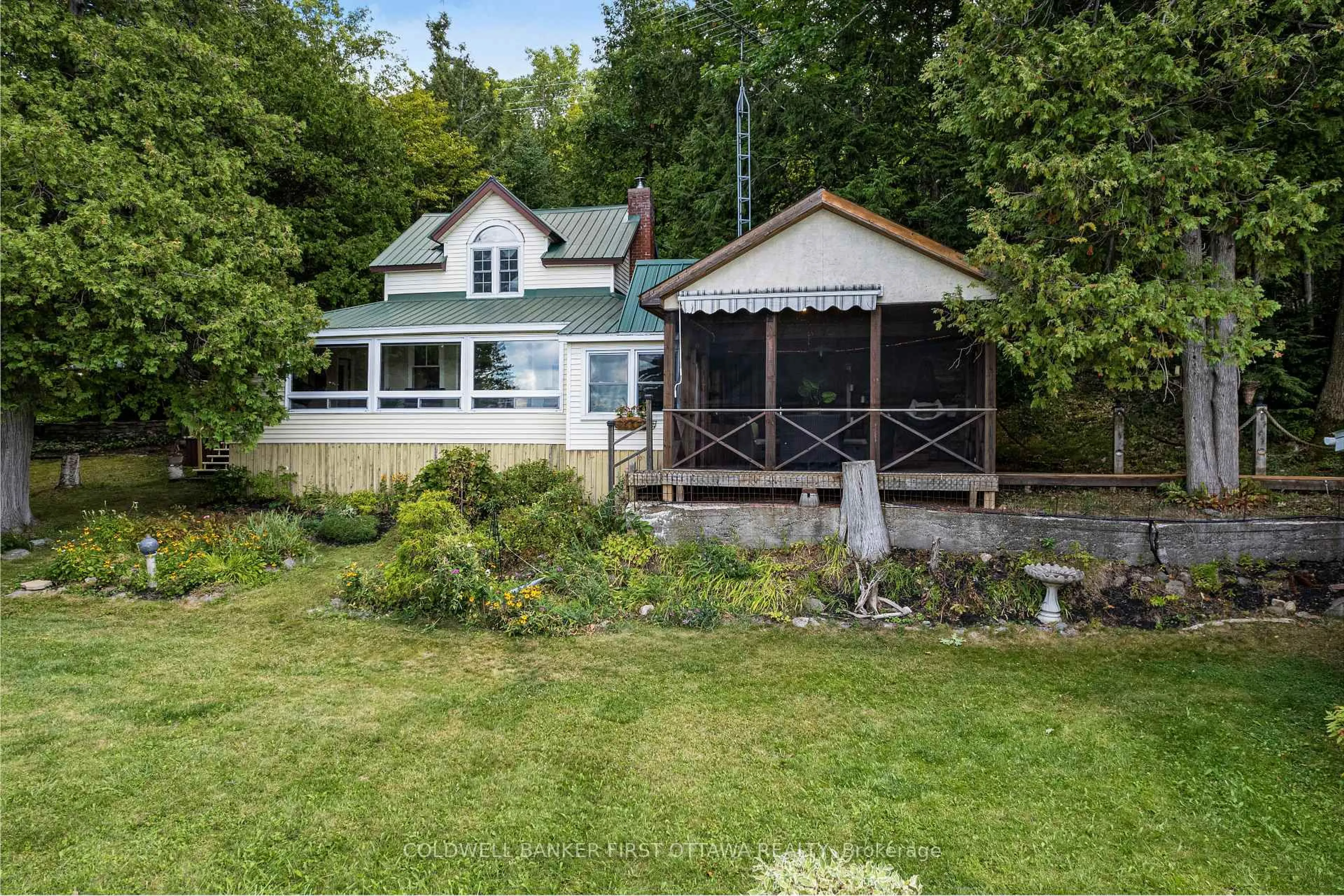 A pic from outside/outdoor area/front of a property/back of a property/a pic from drone, unknown for 4712 Briton Houghton Bay Rd, Rideau Lakes Ontario K0G 1V0